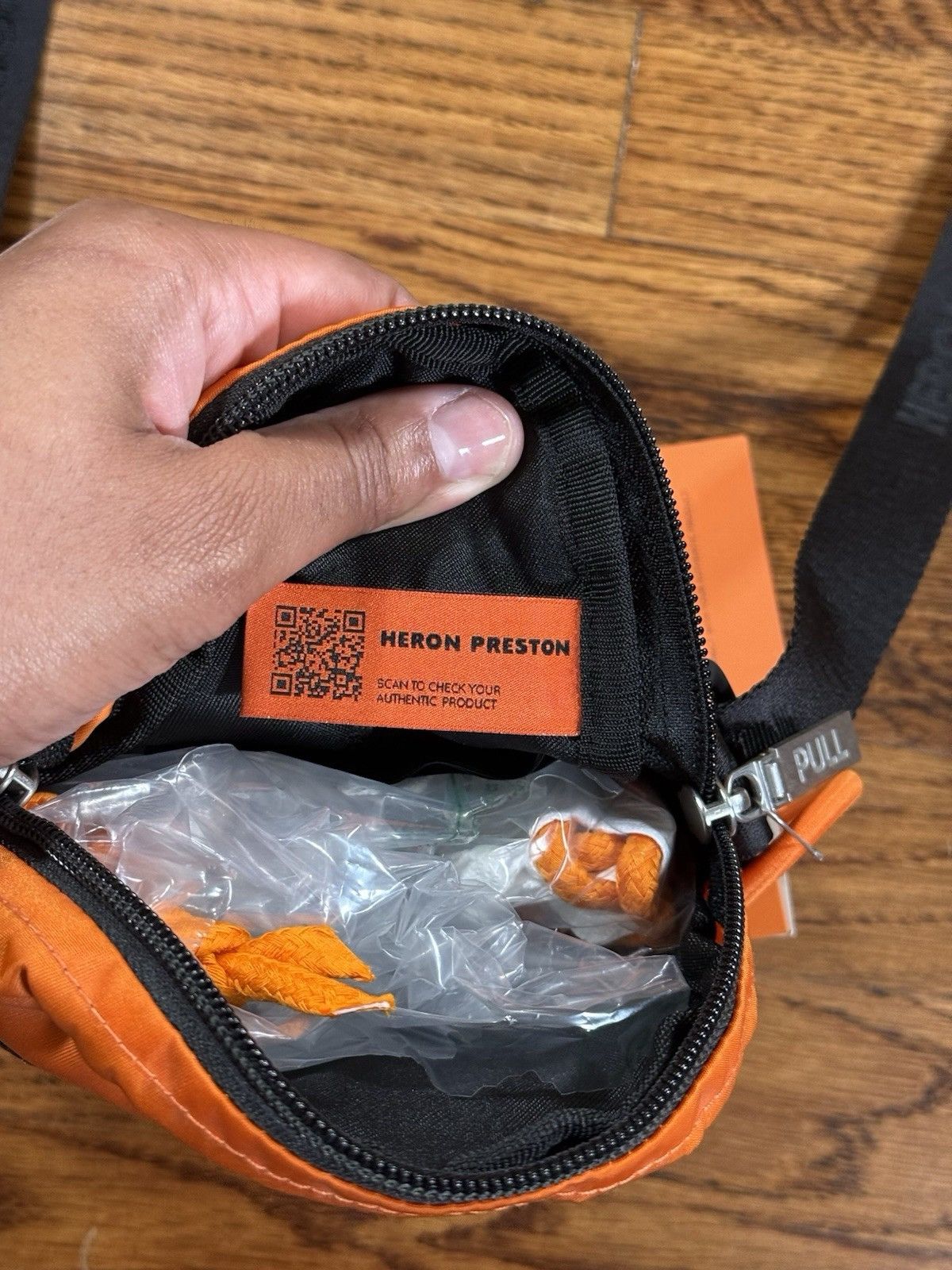 Heron Preston Heron Preston Nylon Crossbody Bag Orange Black NWT Size ONE SIZE - 11 Thumbnail