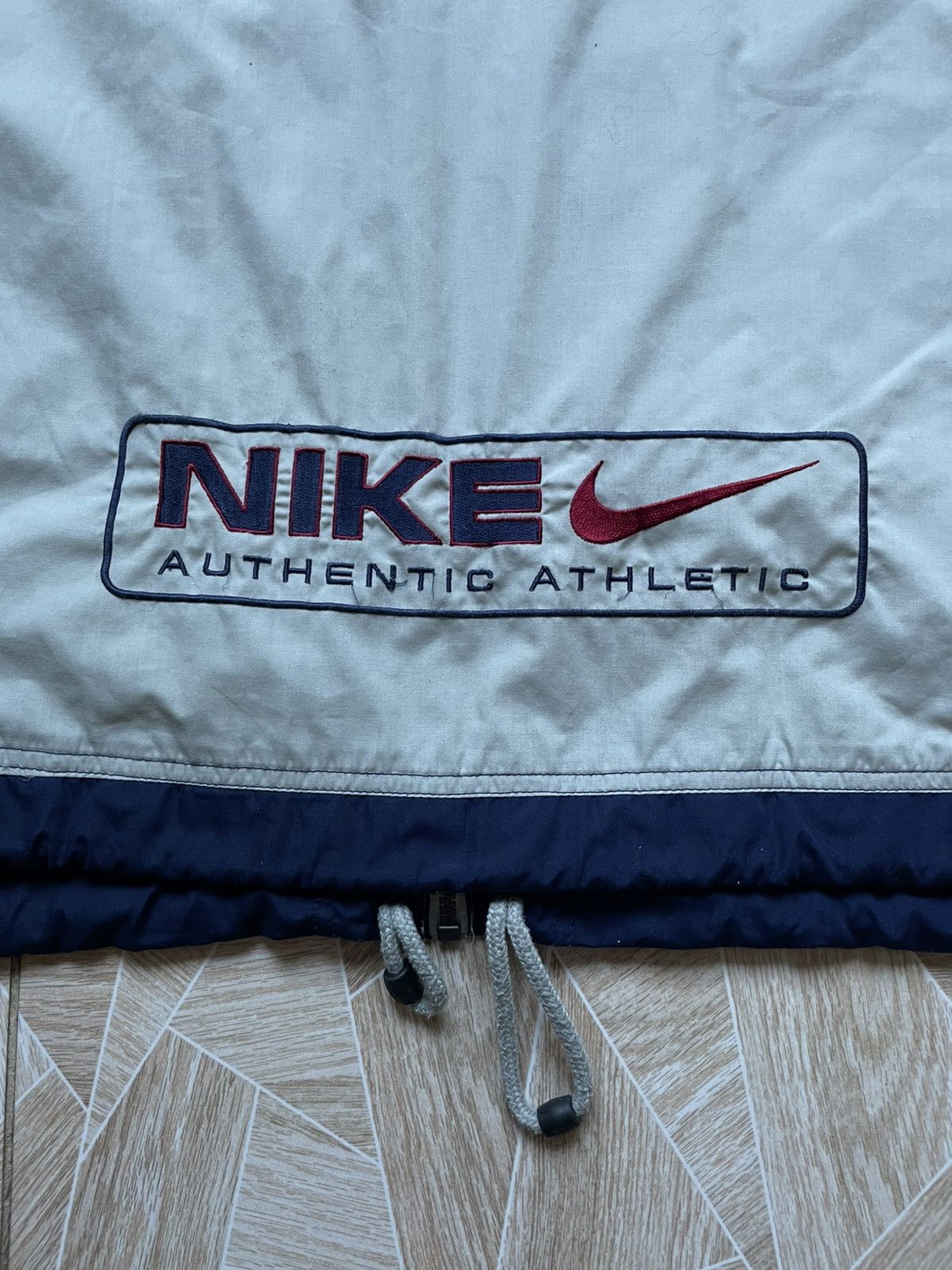 Nike Vintage 2000s Nike Jacket Mens Windbreaker Swoosh Logo Black Size US L / EU 52-54 / 3 - 3 Thumbnail