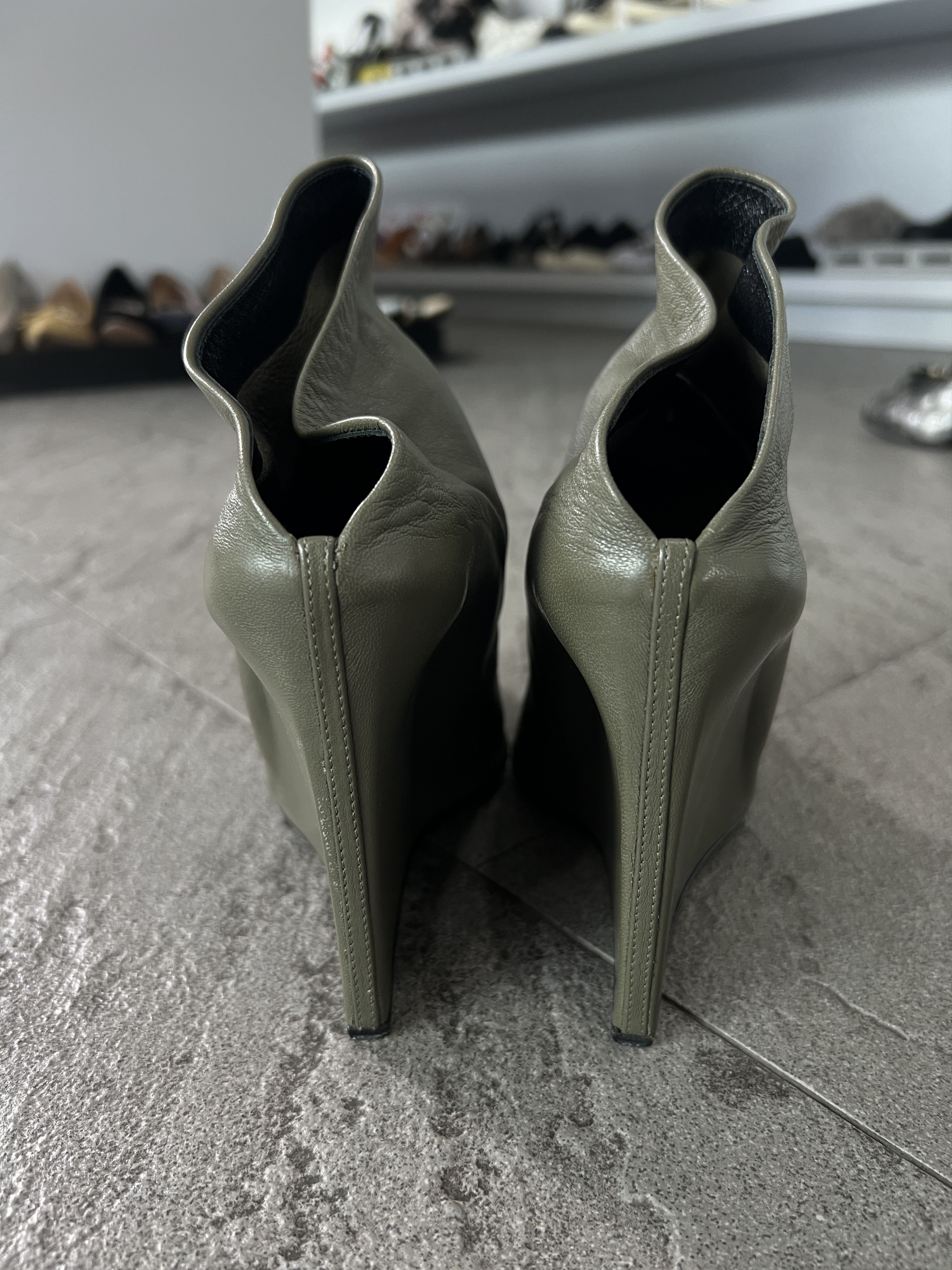 Balenciaga Balenciaga Knife Wedge Ankle Boots Olive Green 36.5 Size US 6.5 / IT 36.5 - 5 Thumbnail