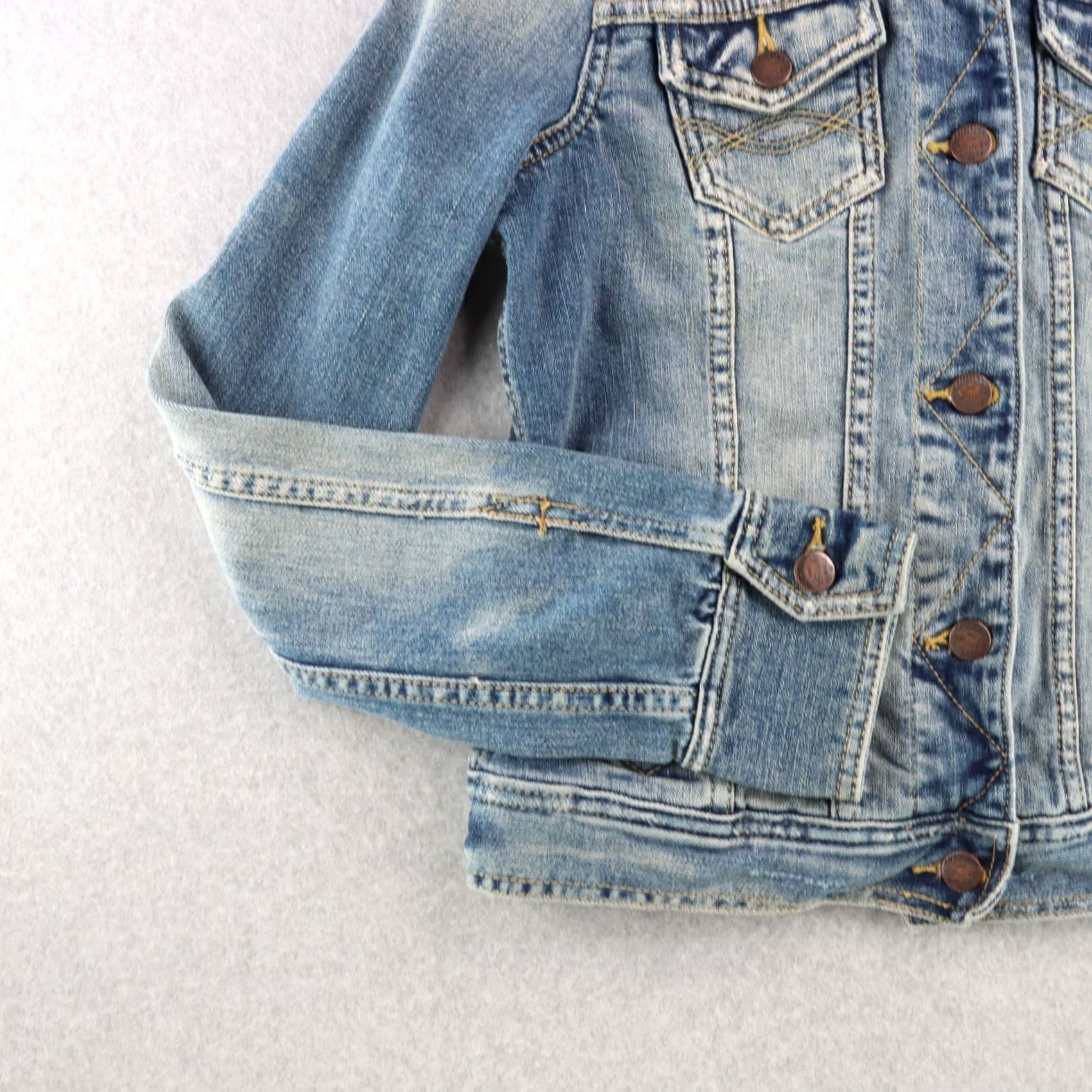 Abercrombie & Fitch VINTAGE Abercrombie and Fitch WOMENS Small Denim Jacket Distressed Size S / US 4 / IT 40 - 4 Thumbnail