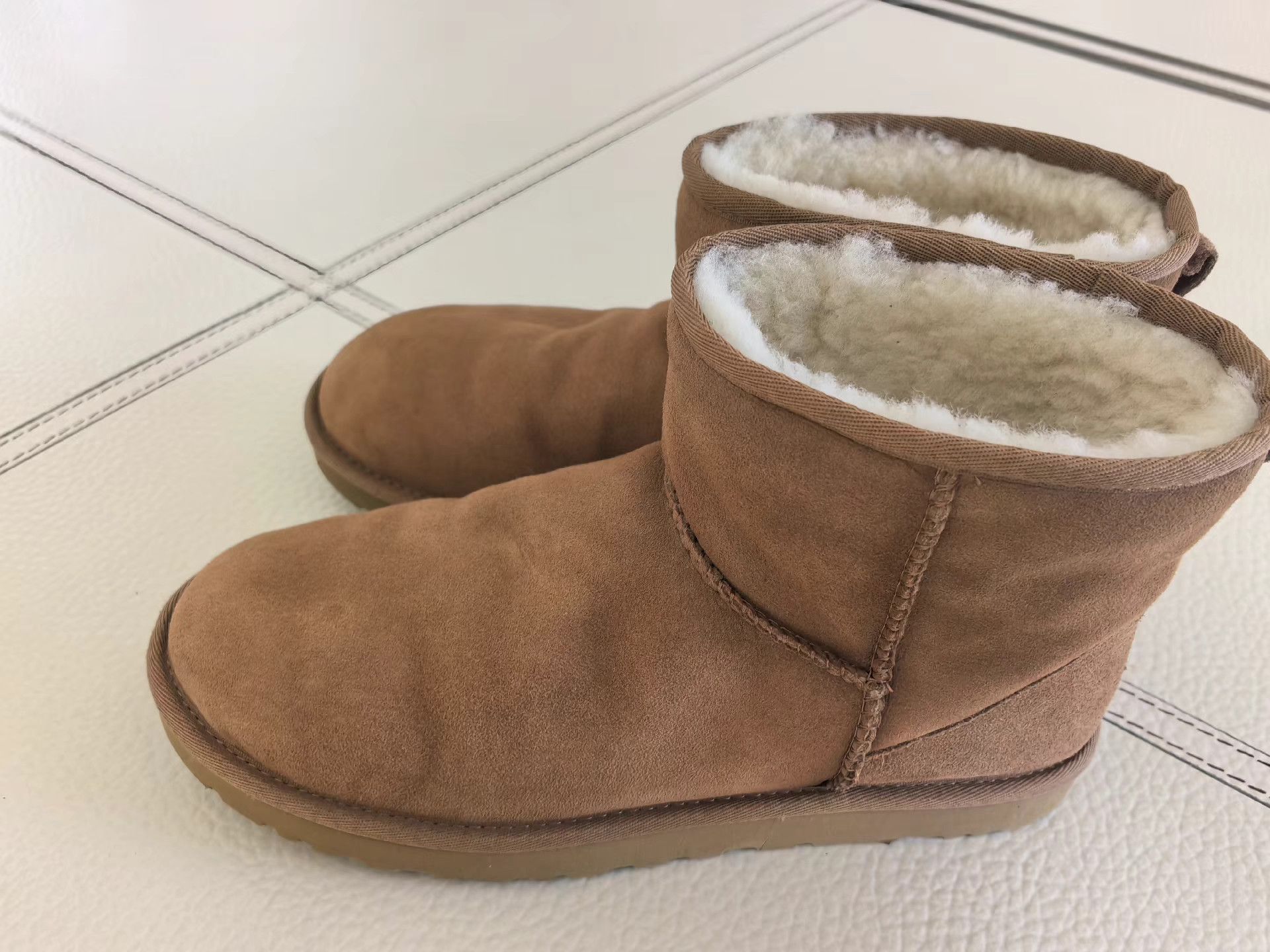 Ugg UGG Men's Shoes K17 Size US 10 / EU 43 - 2 Thumbnail