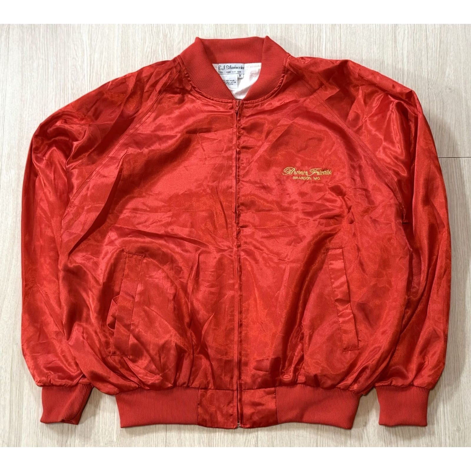 Vintage VINTAGE Barbara Fairchild Teddy Bear Song Bomber Jacket M Red Unisex Adults 90s 70s 80s Country Logo Zipper Full Zip Limited Edition All Seasons Size US M / EU 48-50 / 2 - 2 Thumbnail