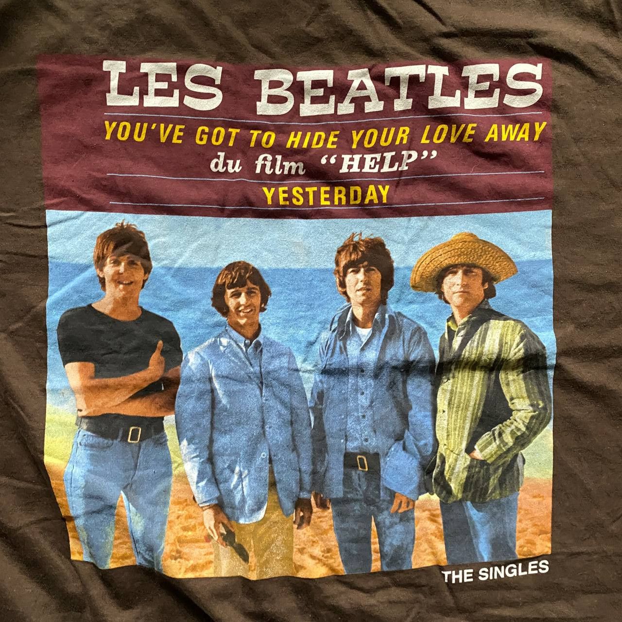Band Tees VINTAGE Y2K THE BEATLES THE SINGLES AMAZING BROWN Tee 245 Size US XL / EU 56 / 4 - 3 Thumbnail