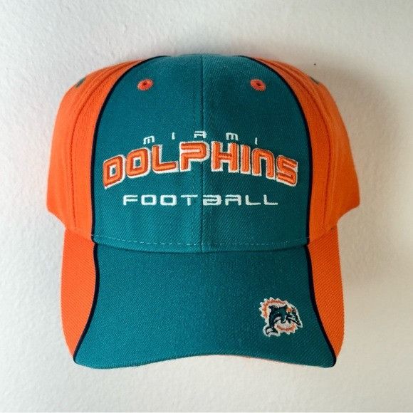 NFL NWT MIAMI DOLPHINS FOOTBALL NFL VINTAGE REEBOK BASEBALL CAP Size ONE SIZE - 1 Thumbnail