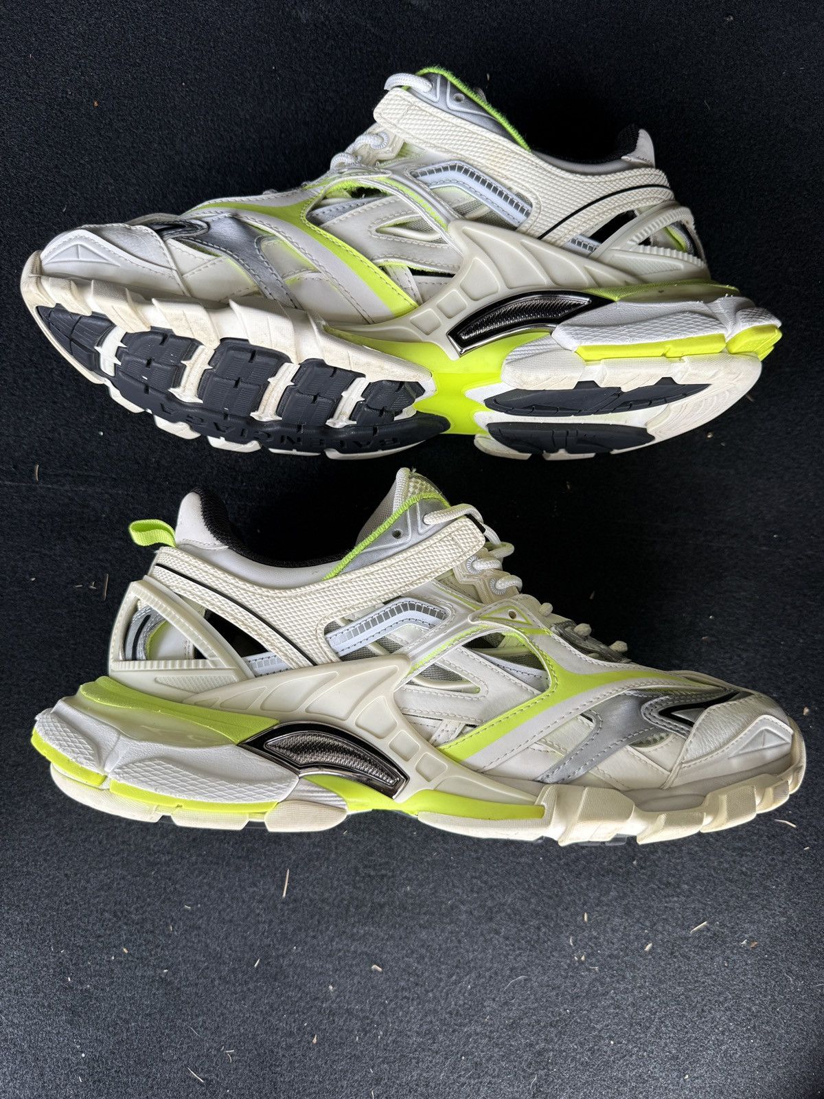 Balenciaga Balenciaga Track 2 White/Flou Yellow Men's 43 EU 10 US Size US 10 / EU 43 - 2 Thumbnail