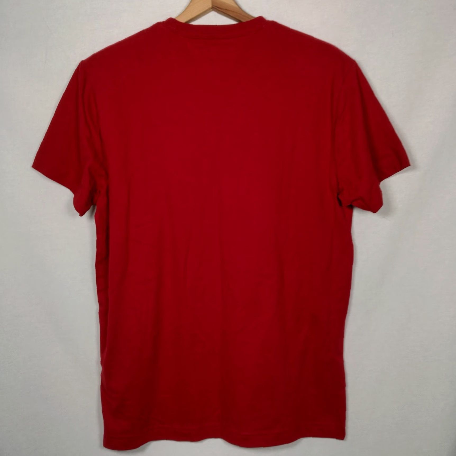 Tommy Hilfiger VINTAGE Tommy Hilfiger Shirt Men XS Red Puffy Graphic T Short Sleeve New 2011 Size US XS / EU 42 / 0 - 4 Thumbnail
