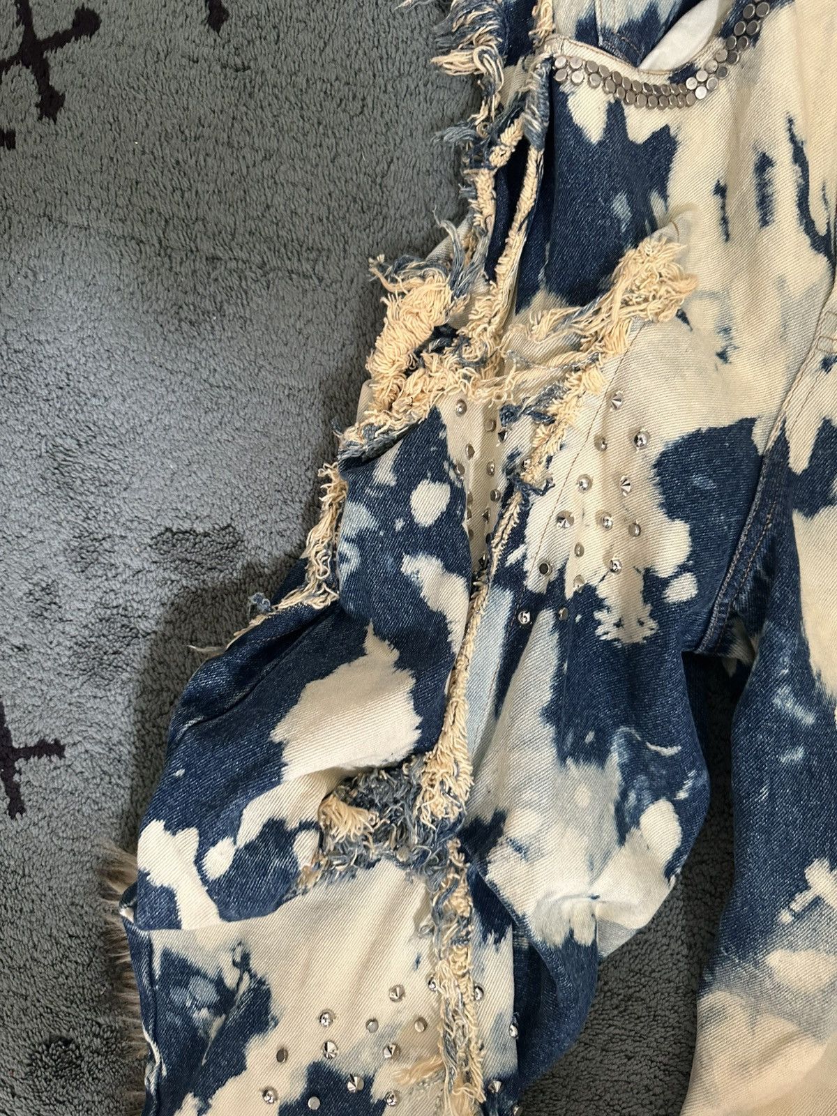 ASHISH Ashish Fall 2015 Faux Fur Studded Bleached Denim Jeans Size 26" / US 2 / IT 38 - 6 Thumbnail