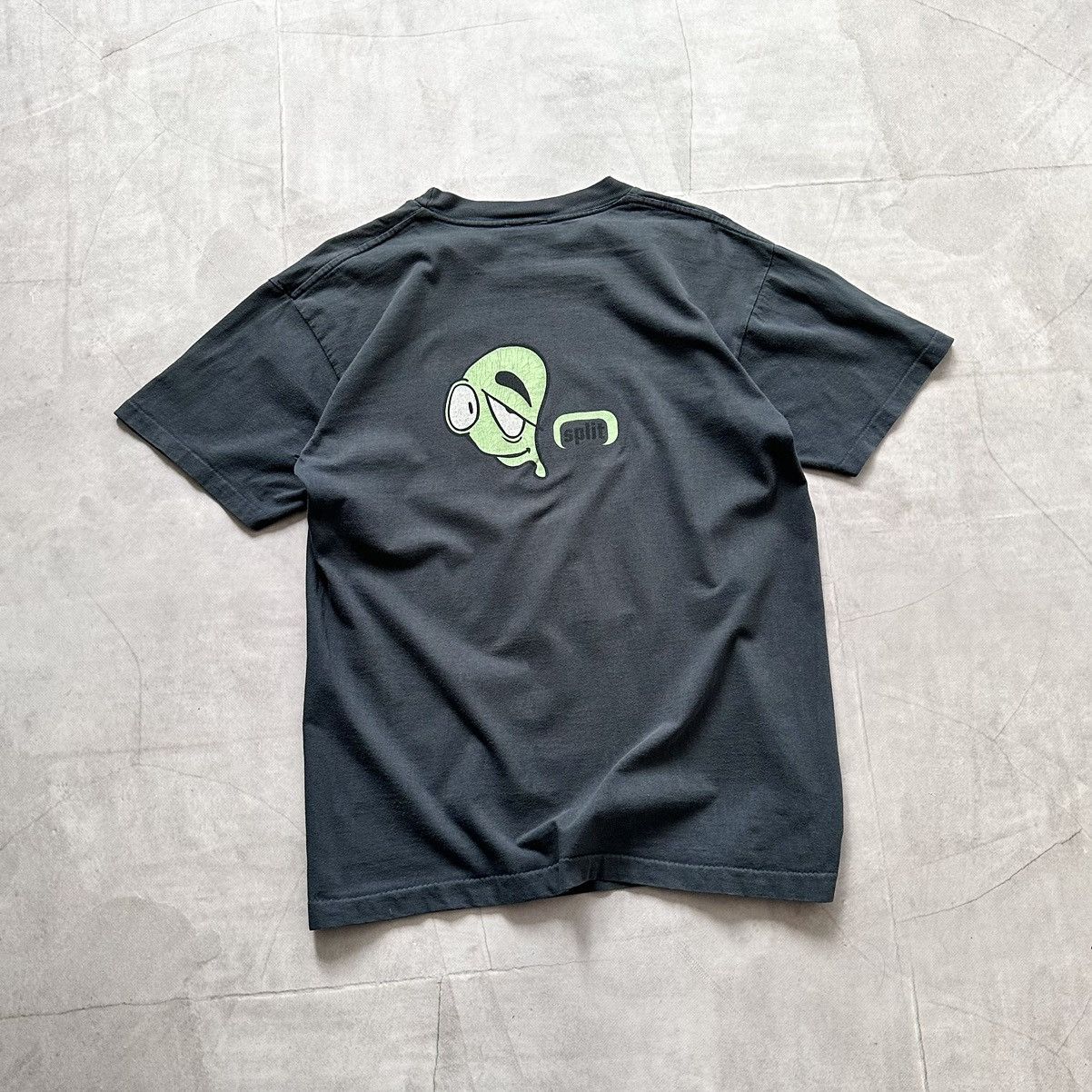 Hook-Ups 90s Split Skateboarding Faded T Shirt Alien Blind Vibe Size US L / EU 52-54 / 3 - 1 Thumbnail