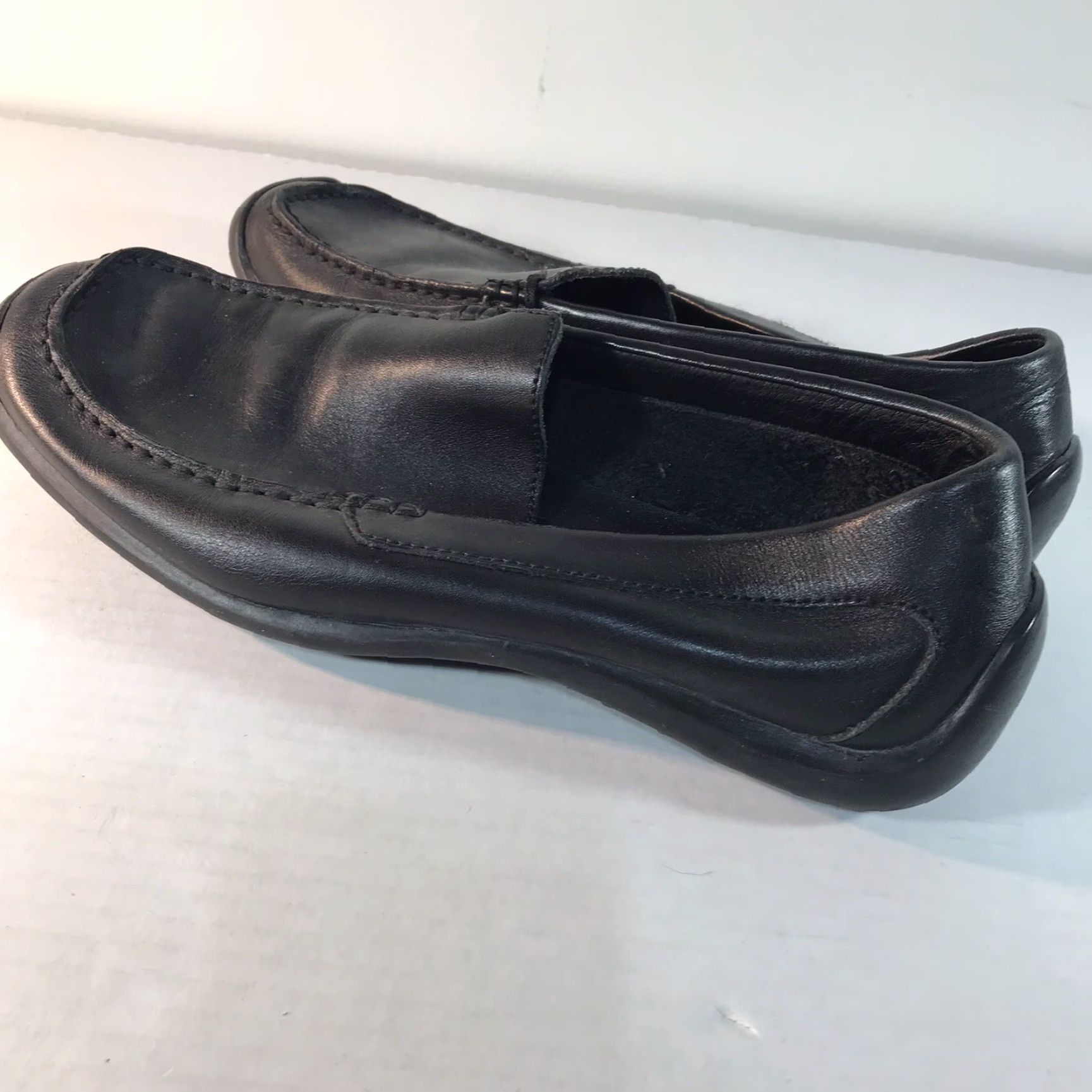 Banana Republic Banana Republic Black Leather Loafers Mens Size 9 Slip On Round Toe Size US 9 / EU 42 - 5 Thumbnail