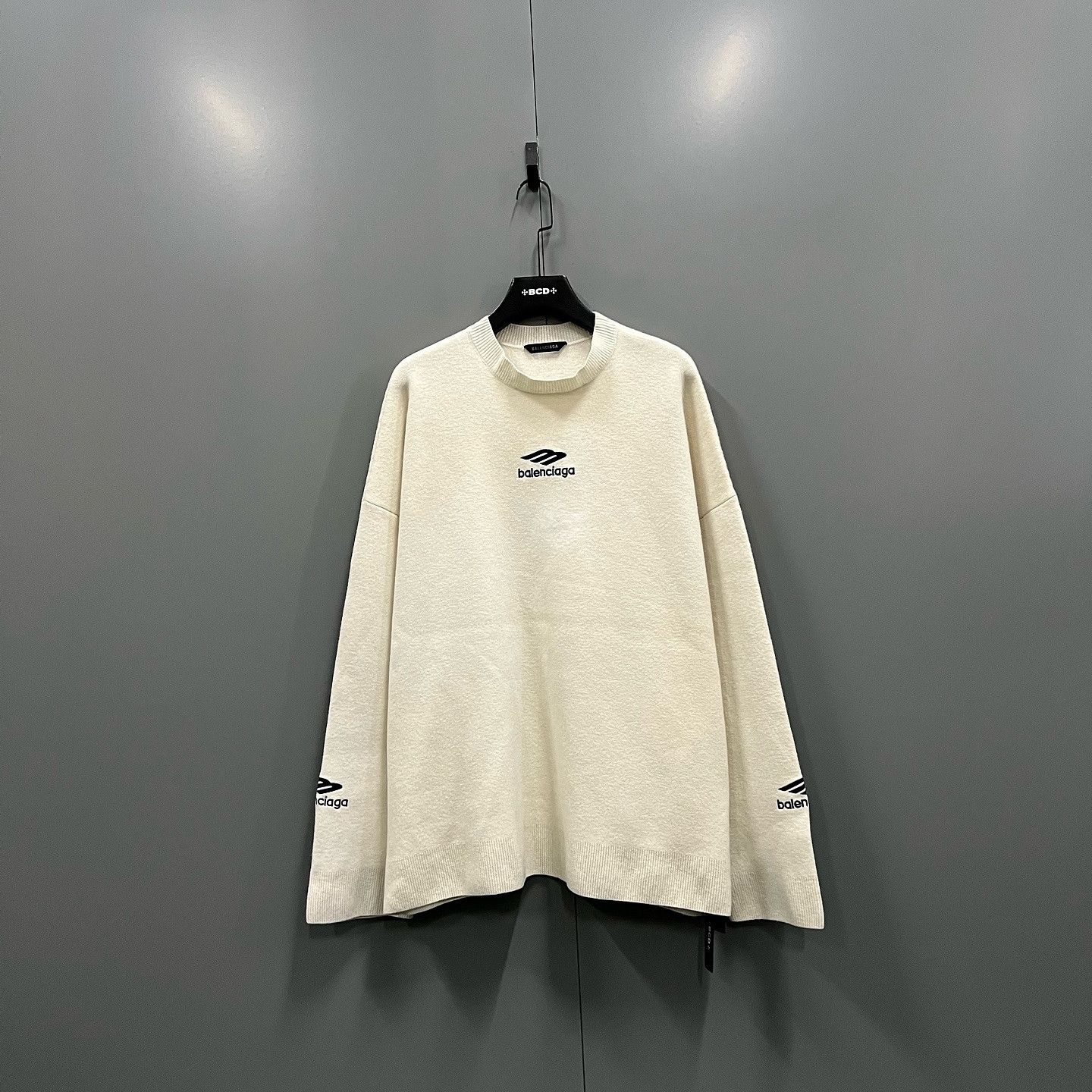 Balenciaga Balenciaga Logo Wool Sweater Size M Size US M / EU 48-50 / 2 - 1 Thumbnail