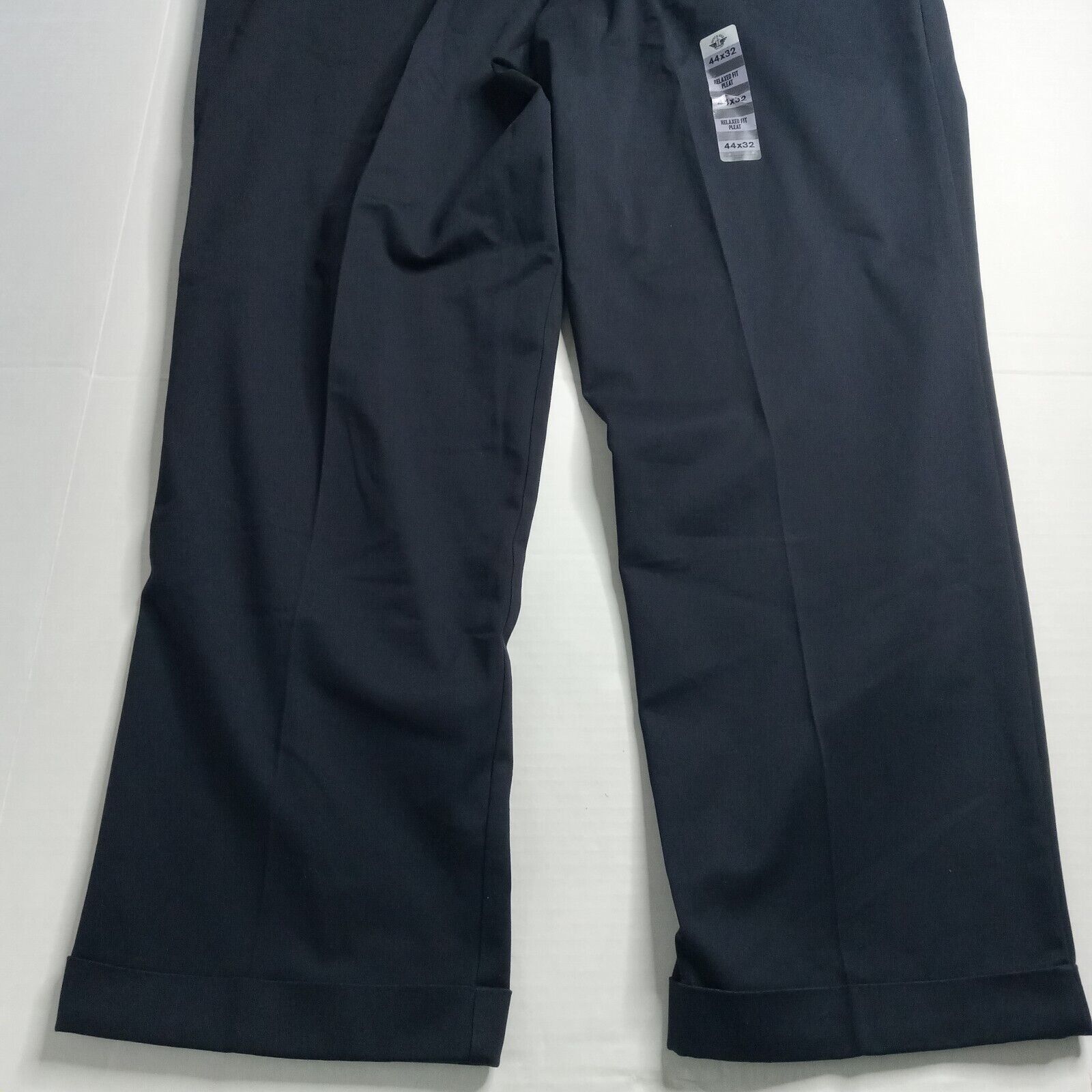 Dockers Dockers Khakis Pants Men's 44x32 Black Relaxed Fit Pleated Size US 44 / EU 60 - 8 Thumbnail