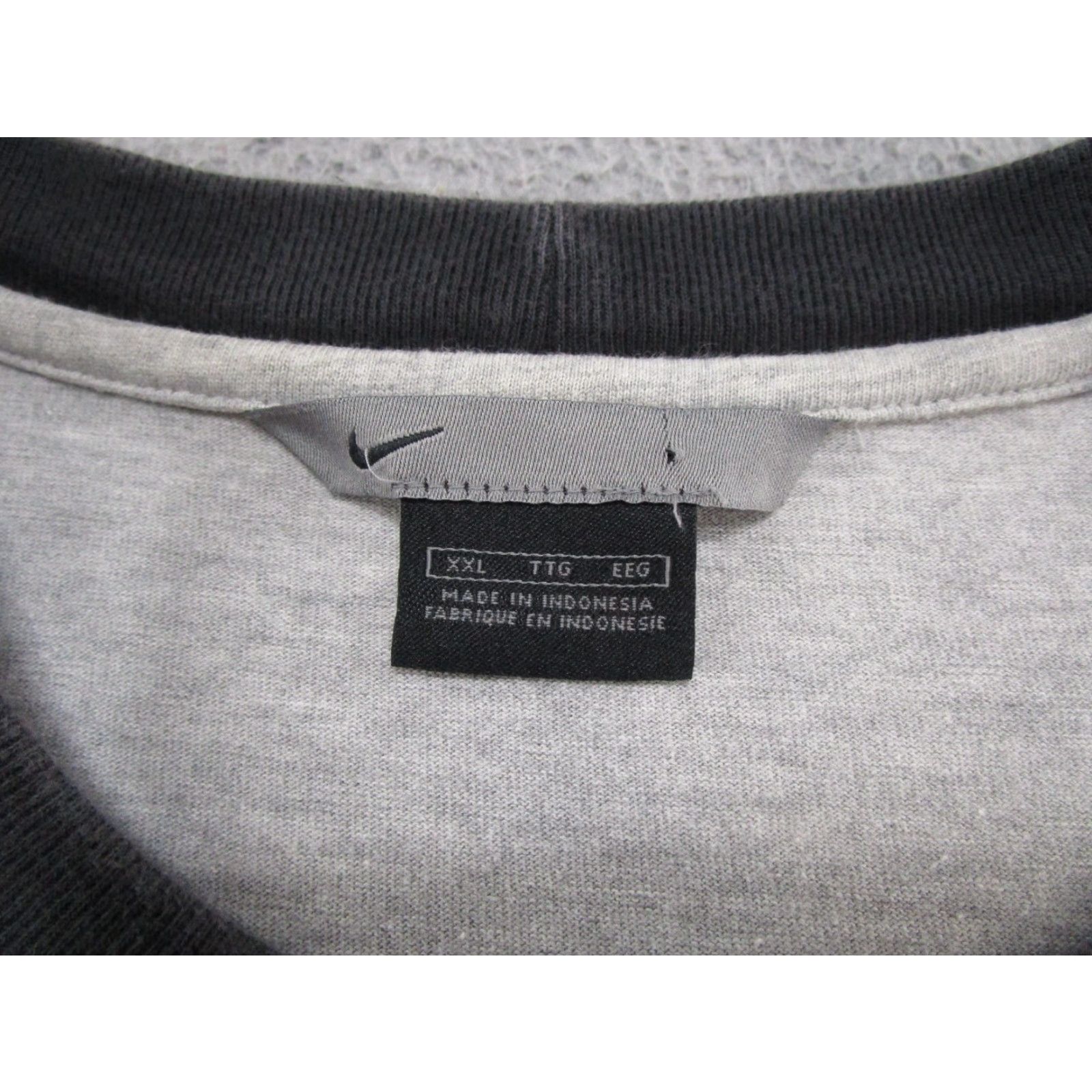 Nike VINTAGE Nike Shirt Mens 2XL Gray Embroidered Swoosh T-Shirt 90s Summer Size US XXL / EU 58 / 5 - 2 Thumbnail