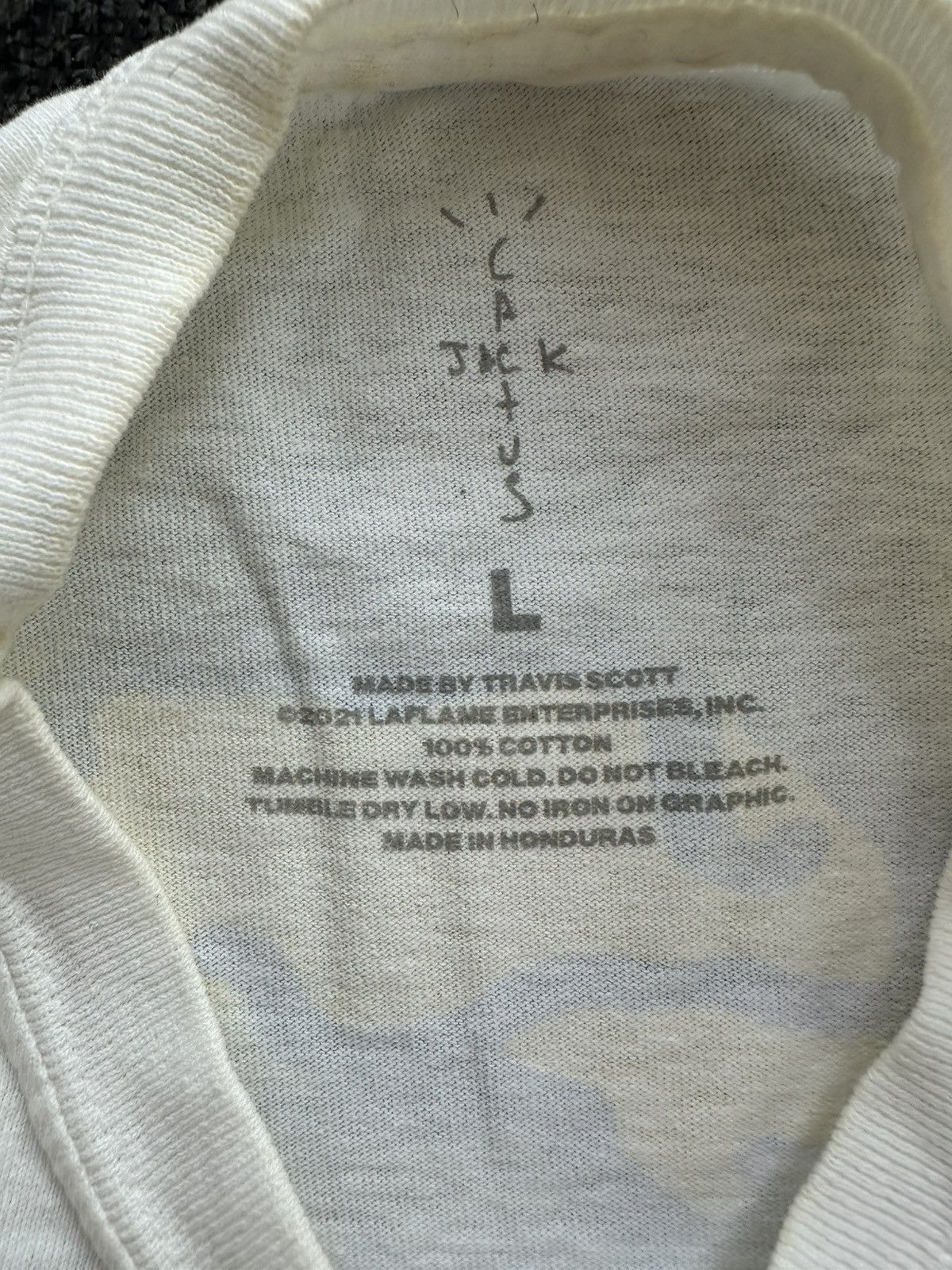 Fragment Design × Kaws × Travis Scott Travis Scott x KAWS Utopia T-Shirt – Size L Size US L / EU 52-54 / 3 - 3 Thumbnail