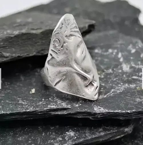 Ring Of Fire Abstract Face Ring Silver Modern Human Art Tribal Size ONE SIZE - 3 Thumbnail