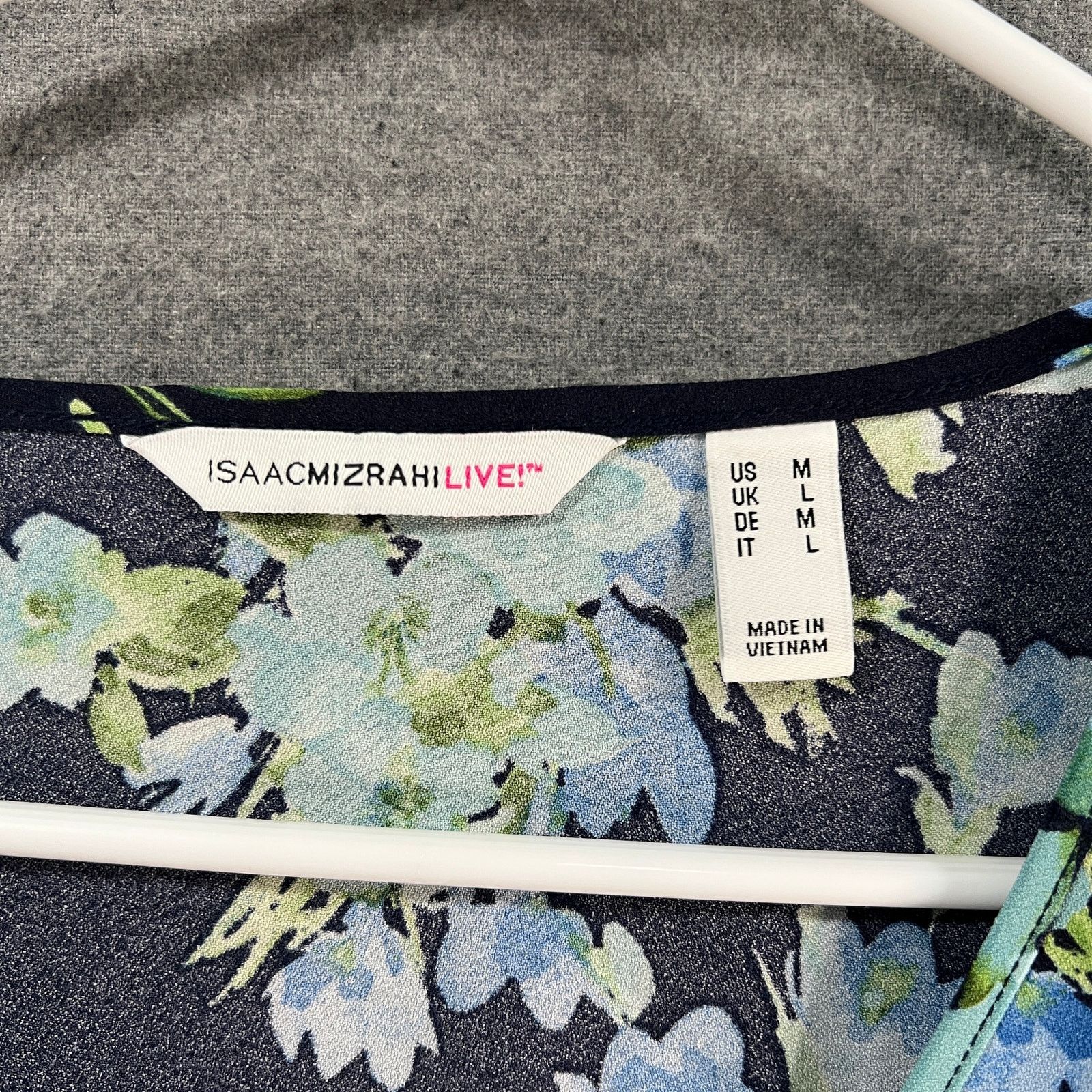 Isaac Mizrahi Isaac Mizrahi Live! Printed Stretch Crepe Blouse Size M / US 6-8 / IT 42-44 - 3 Thumbnail