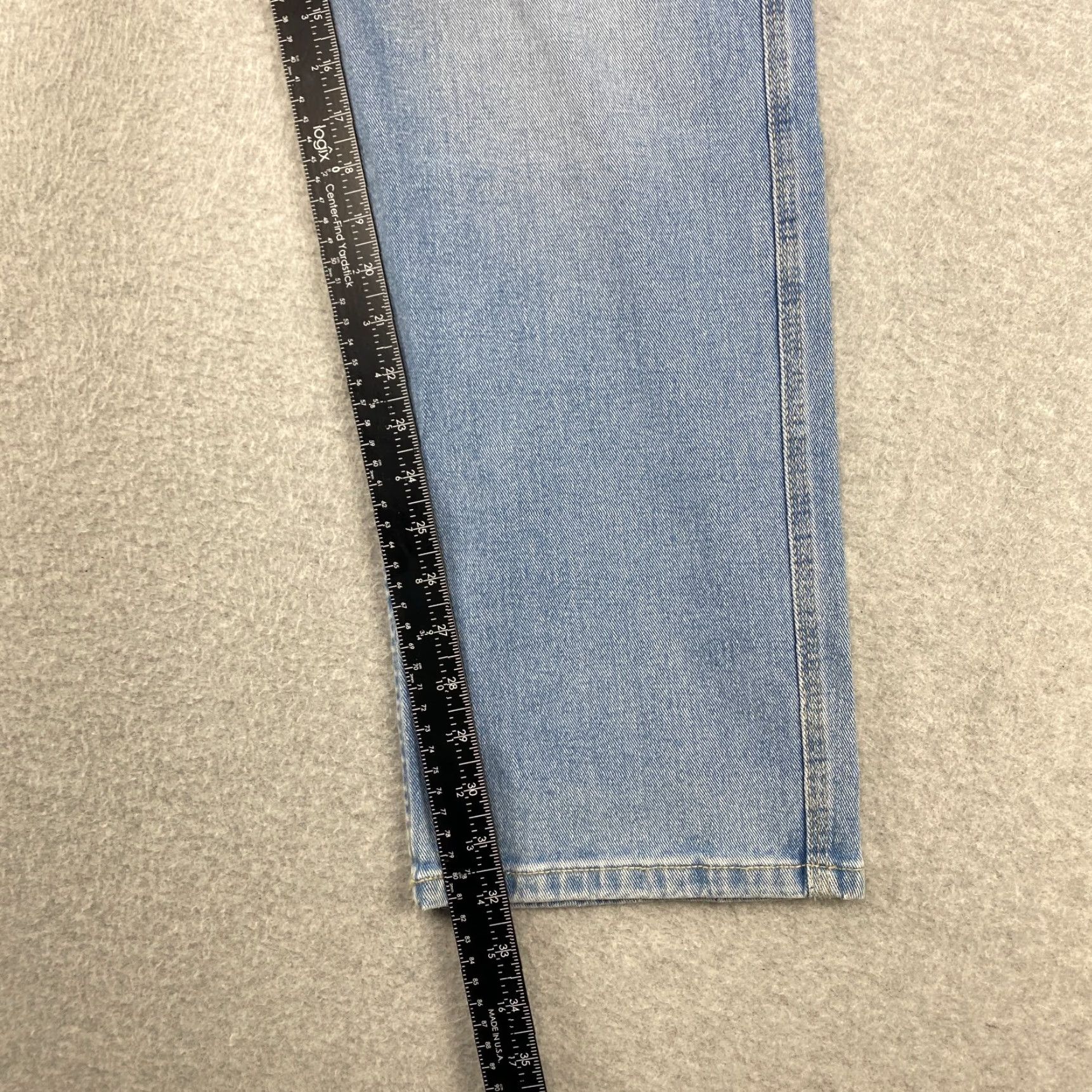 Essentials Amazon Essentials Jeans Mens 33X32 Blue Straight Leg Pockets Loose Fit Stretch A Jeans Size US 33 - 7 Thumbnail