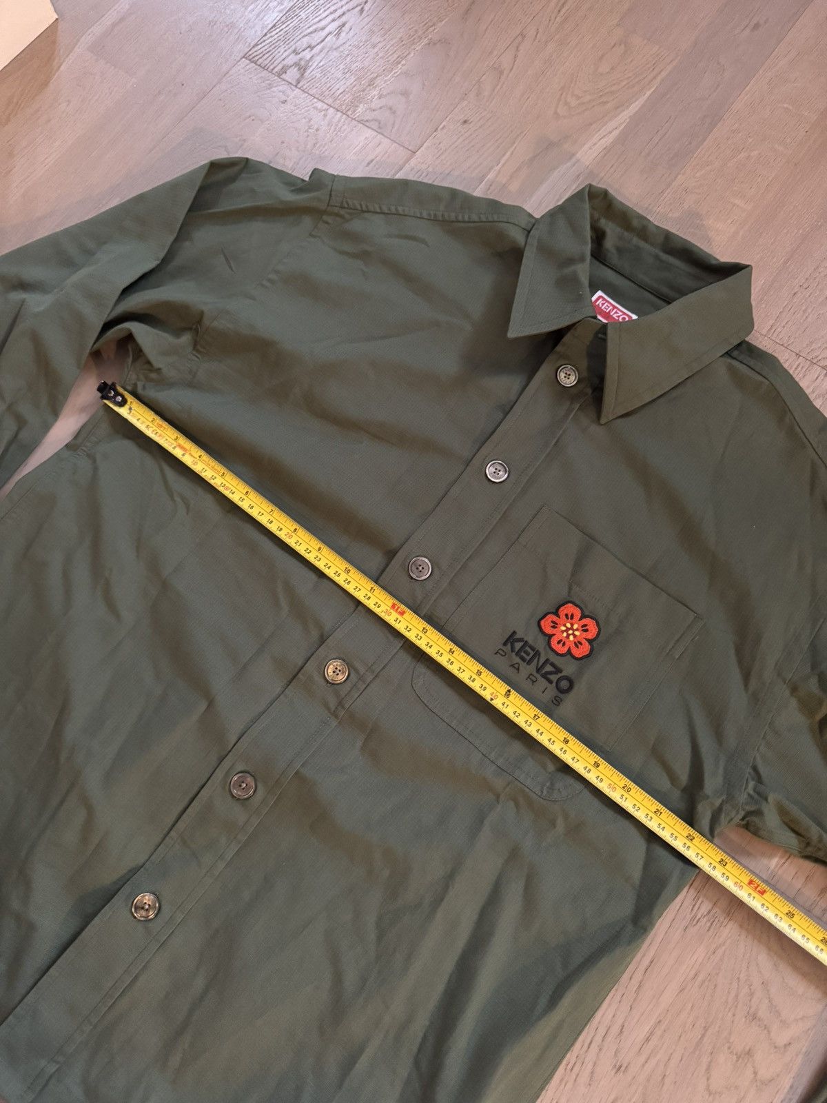 Kenzo KENZO shirt sz xs oversized See Tape MEASUREMENTS IN PHOTOS Size US XS / EU 42 / 0 - 6 Thumbnail