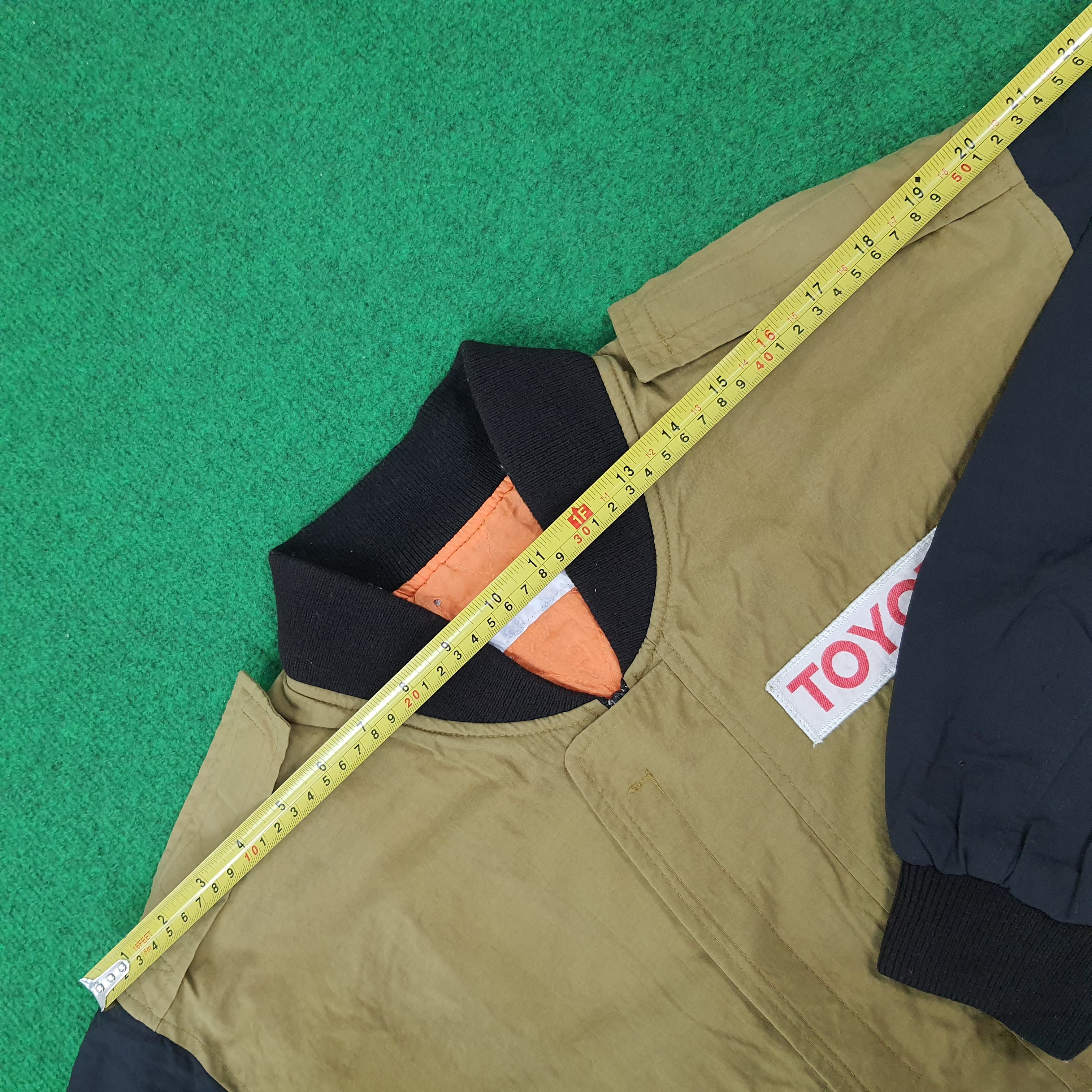 Other Vintage TOYOTA Japan Motor Sports Bomber Jacket C238N11 Size US M / EU 48-50 / 2 - 8 Thumbnail
