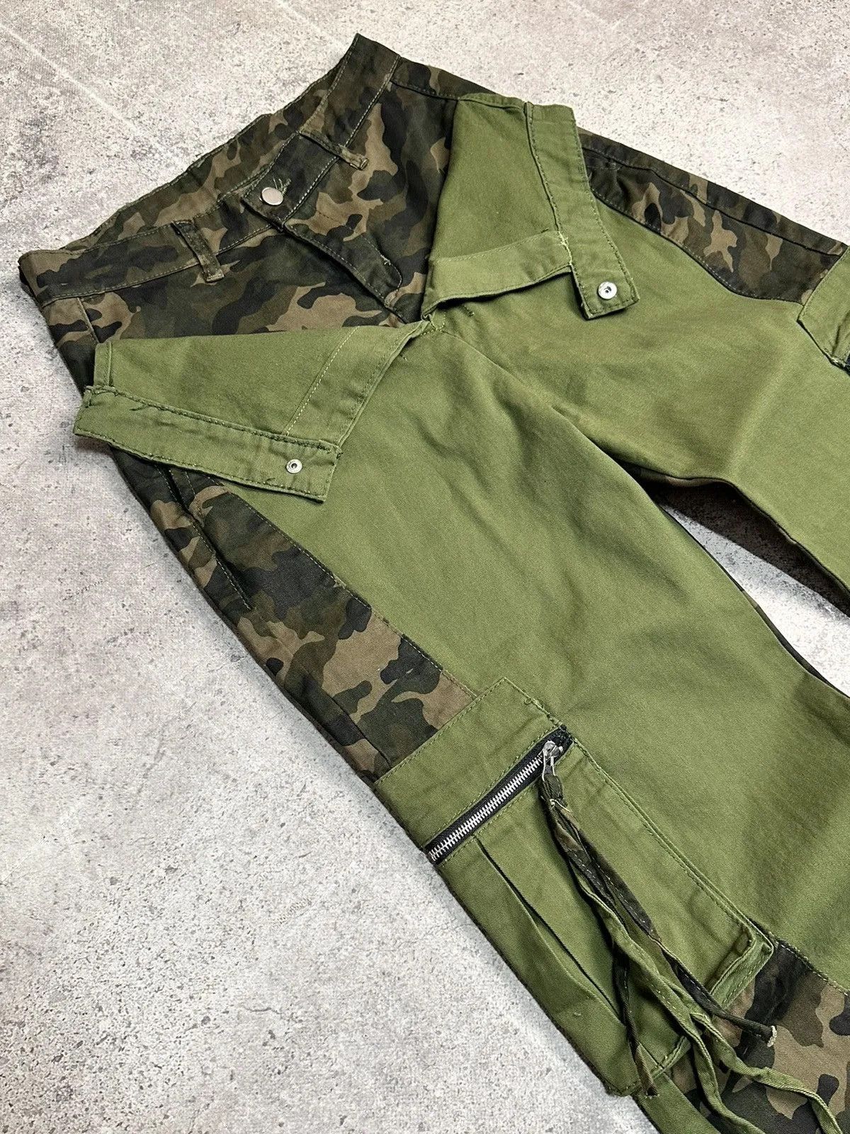 Hysteric Glamour Baggy Flare Military Cargo Pants LGB GOA x IfSixWasNine Size US 32 / EU 48 - 8 Thumbnail