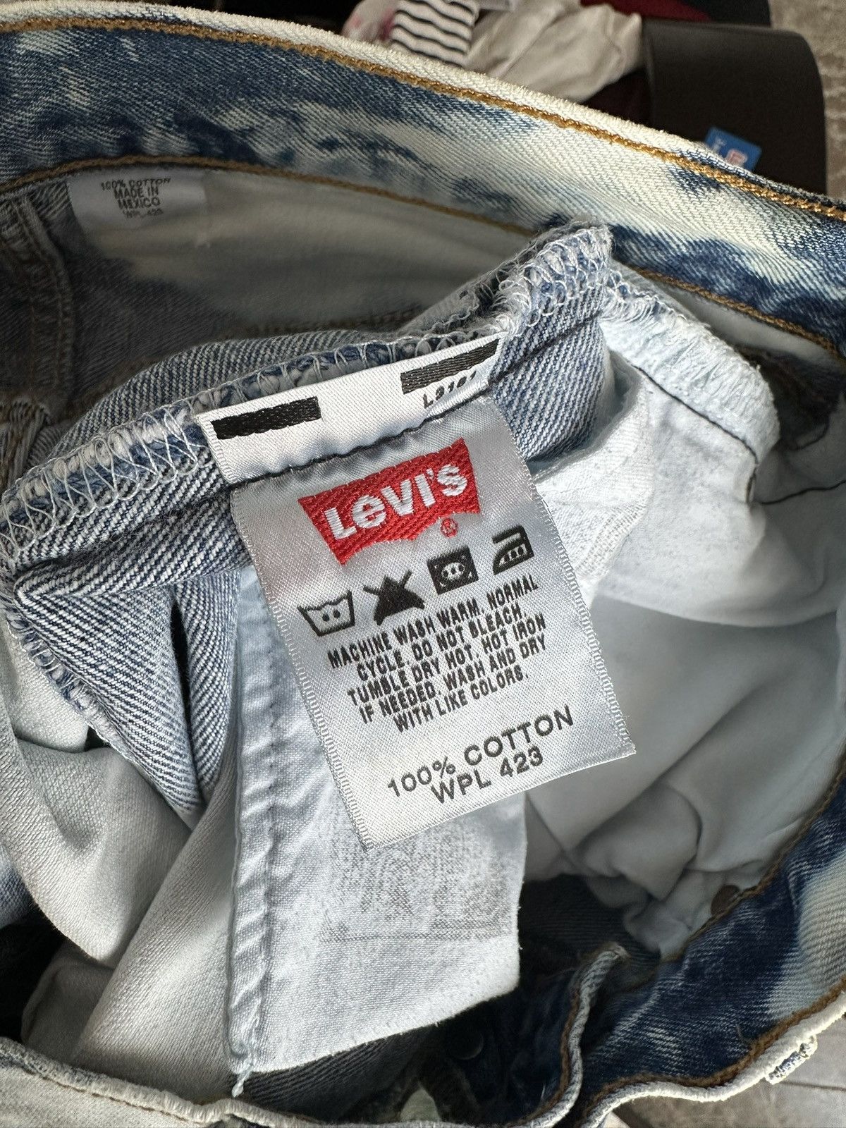 Levi's Vintage Levi’s 501 Tie-Die Bleached Custom Denim Mens Jeans Size US 32 / EU 48 - 14 Thumbnail