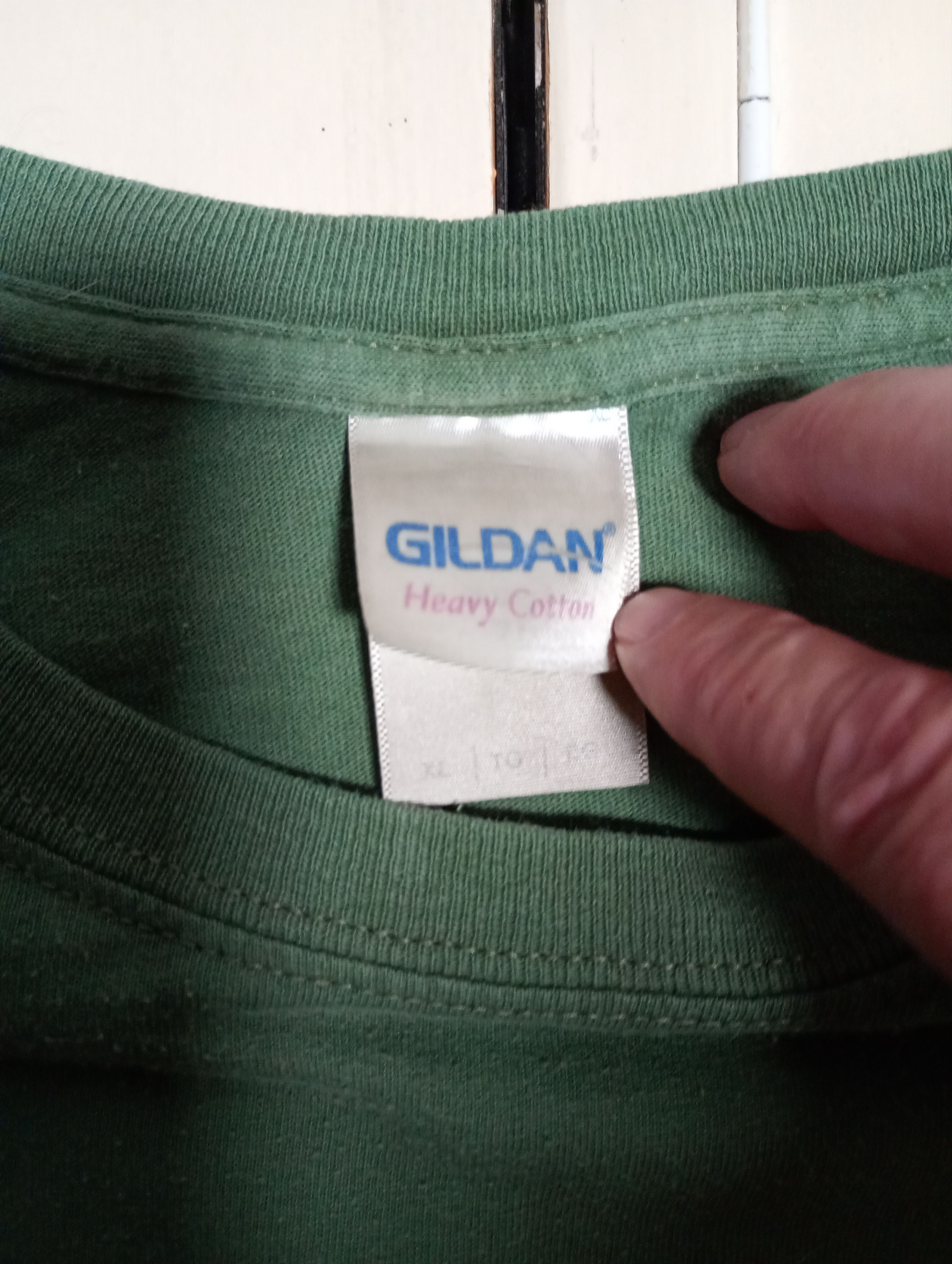 Gildan Scissors Beat Paper Gildan T-Shirt Vintage Size US XL / EU 56 / 4 - 8 Thumbnail