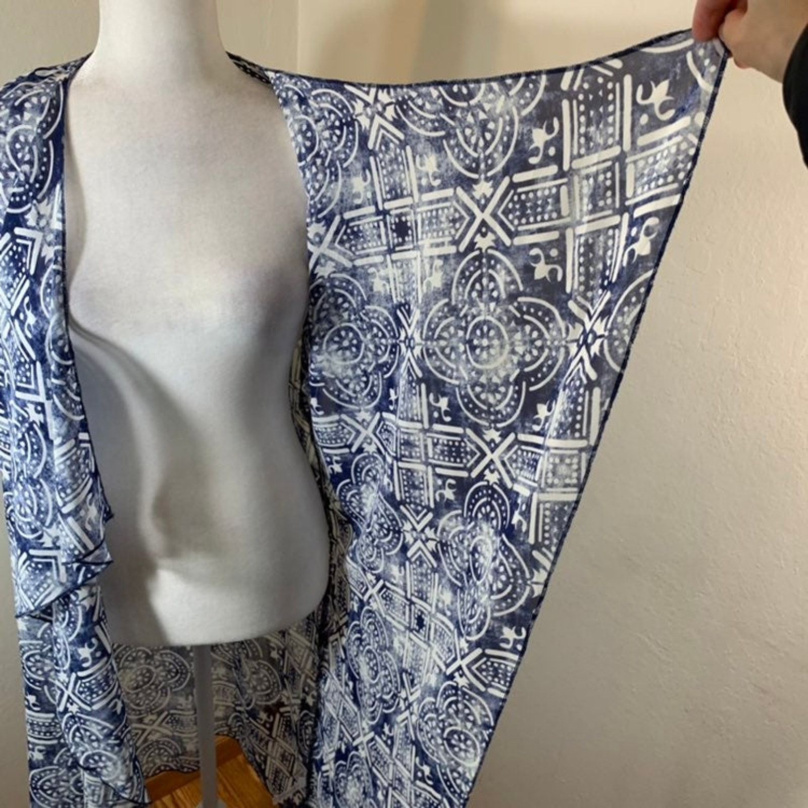 Other Lulu and Roo Kimono Blur Wraps / Cardigan size S Size S / US 4 / IT 40 - 4 Thumbnail