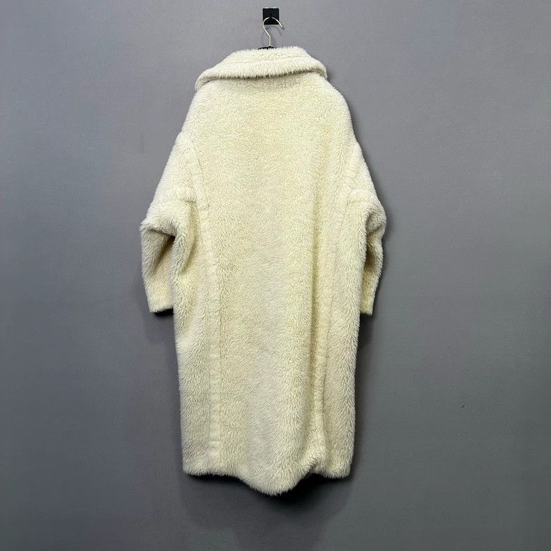 Max Mara Max Mara White Alpaca Teddy Coat Size S / US 4 / IT 40 - 2 Thumbnail