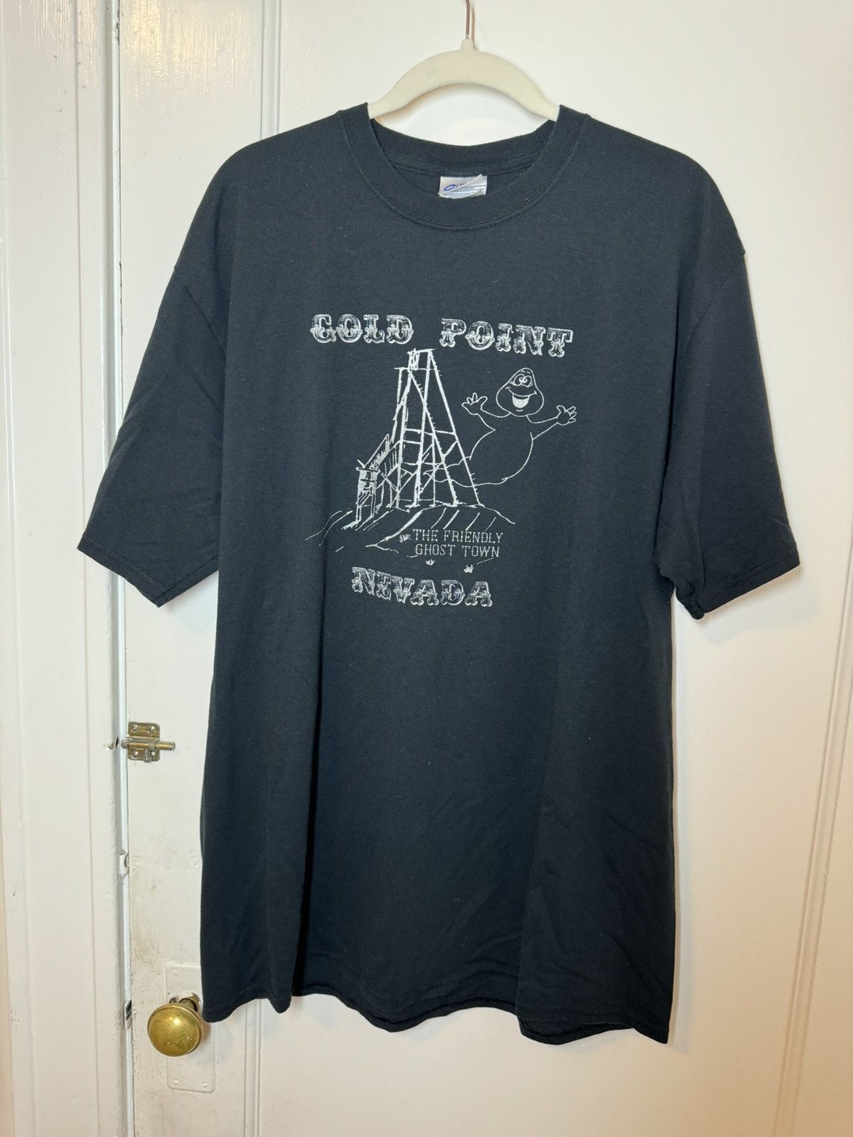 Other Gold Point Nevada: “The Friendly Ghost Town” Graphic Tee Size US XL / EU 56 / 4 - 1 Thumbnail