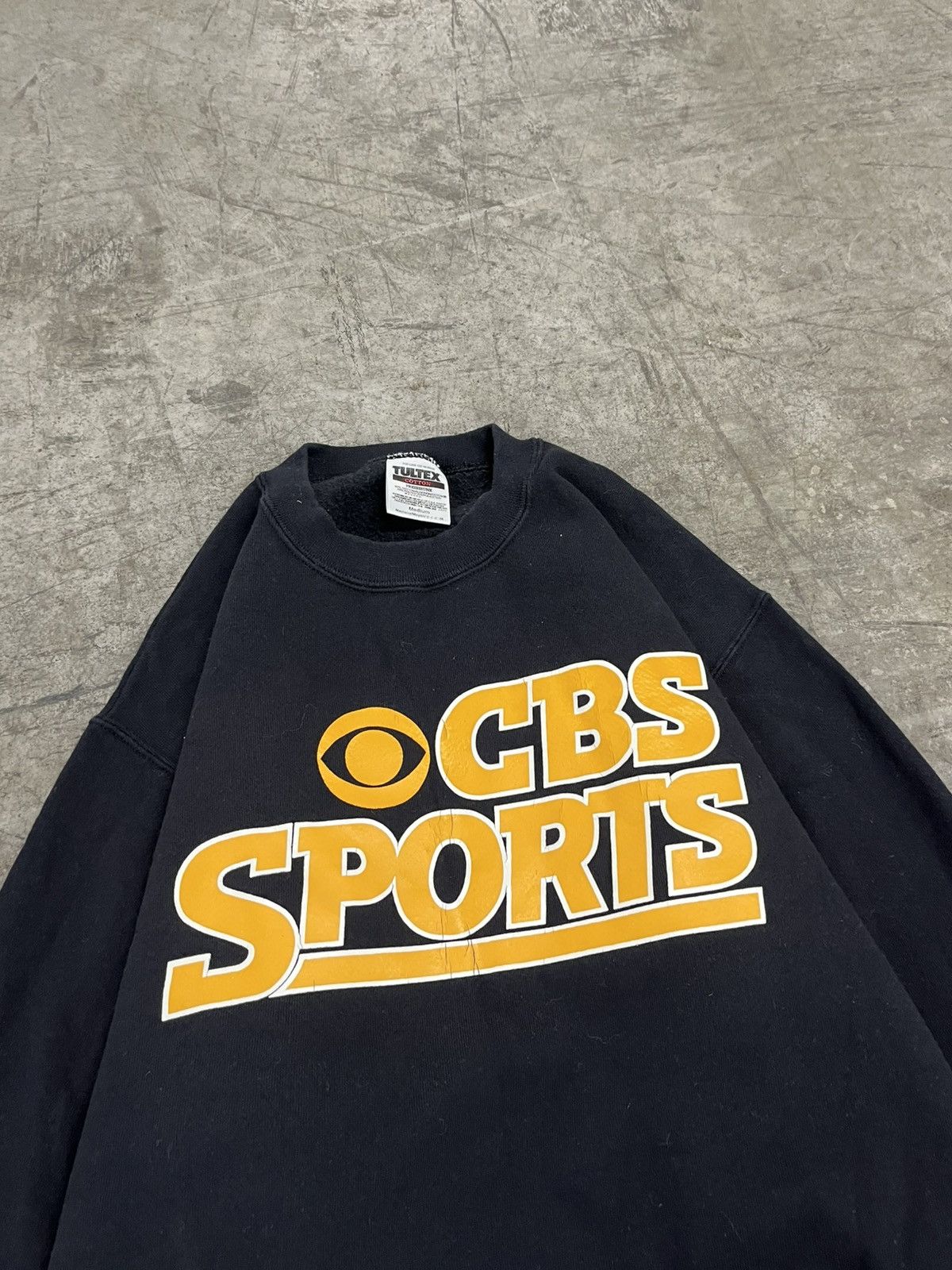 Vintage Vintage cbs sports 90s sweatshirt rare boxy streetwear hype Size US M / EU 48-50 / 2 - 6 Thumbnail