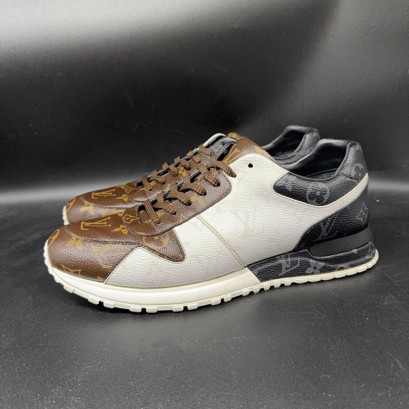 Louis Vuitton Louis Vuitton Run Away Monogram Sneakers for Men 0079 Size US 8.5 / EU 41-42 - 1 Thumbnail