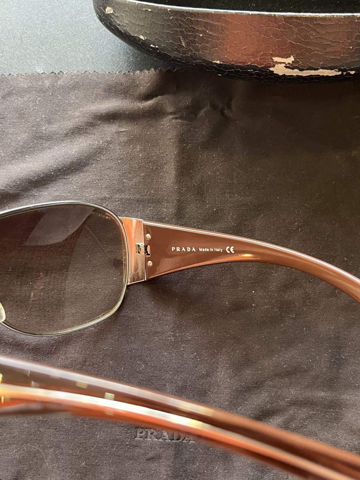 Prada 💥Vintage 00s PRADA Shield Sunglasses SPR 63I Size ONE SIZE - 7 Thumbnail