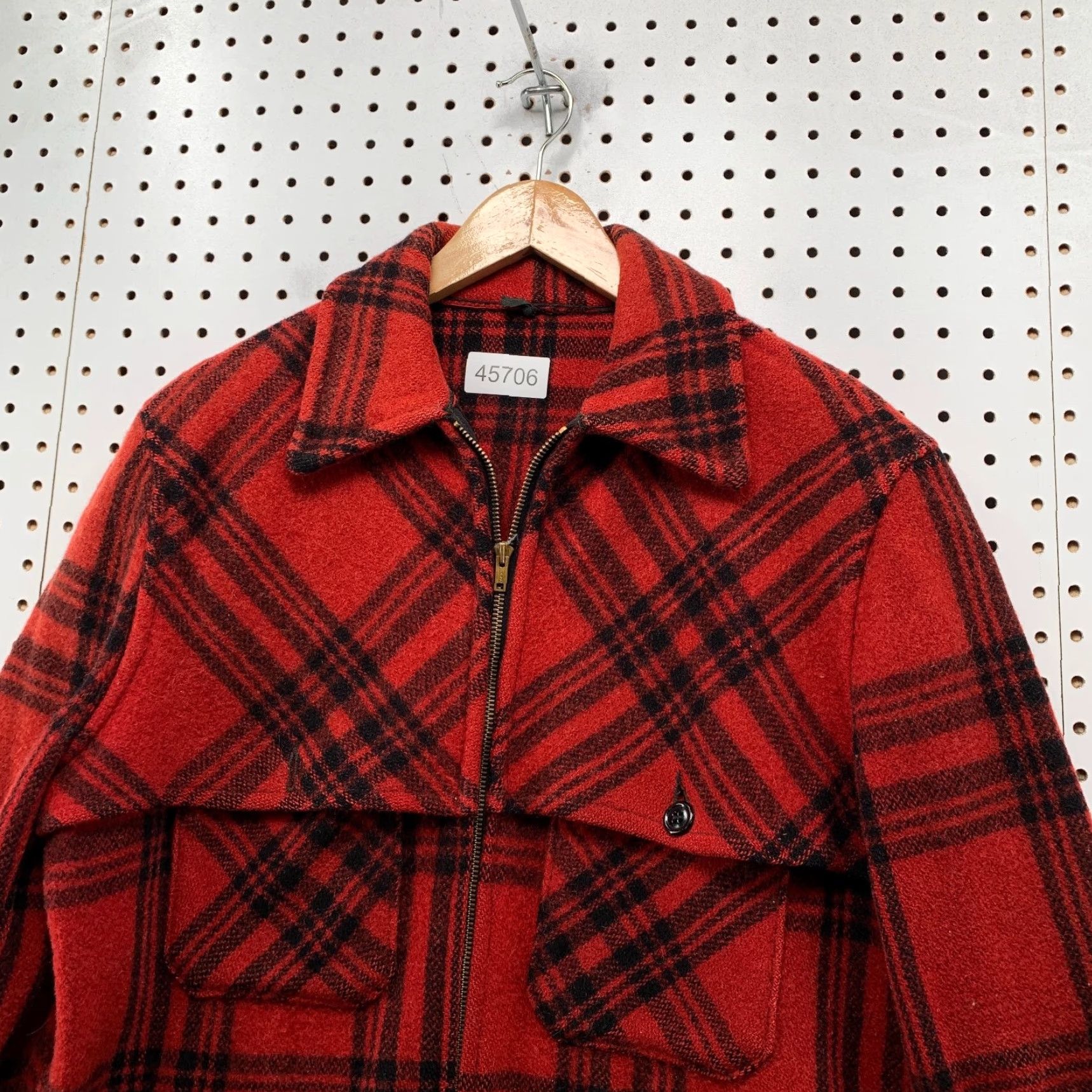 Vintage VINTAGE Hercules Wool Jacket Mens M Red Buffalo Plaid Hunting Western 60s 50s Bomber Jacket Wool Pattern Modern Size US M / EU 48-50 / 2 - 4 Thumbnail