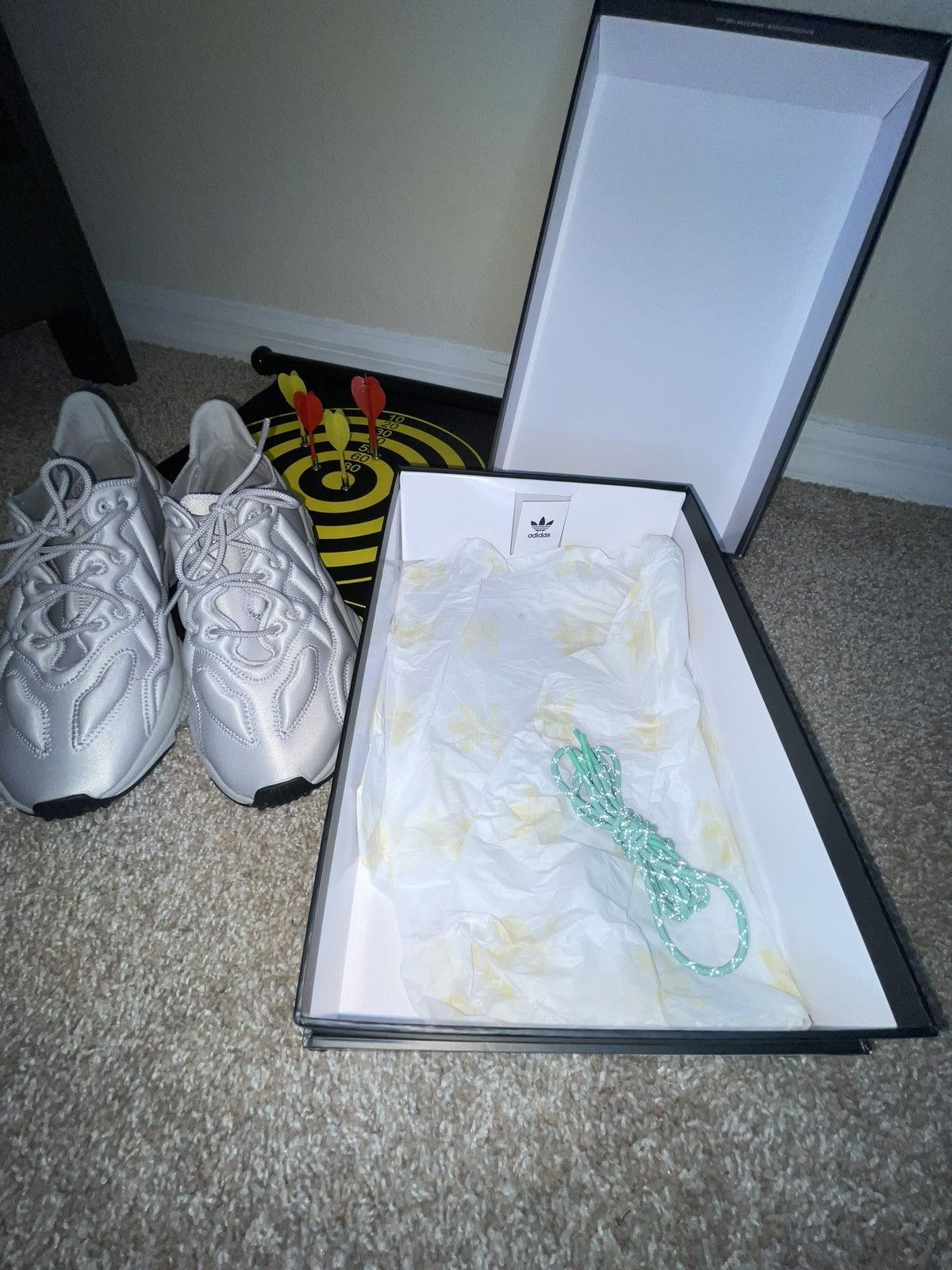 Adidas Adidas OZWEEGO 3-D Size US 9.5 / EU 42-43 - 7 Thumbnail