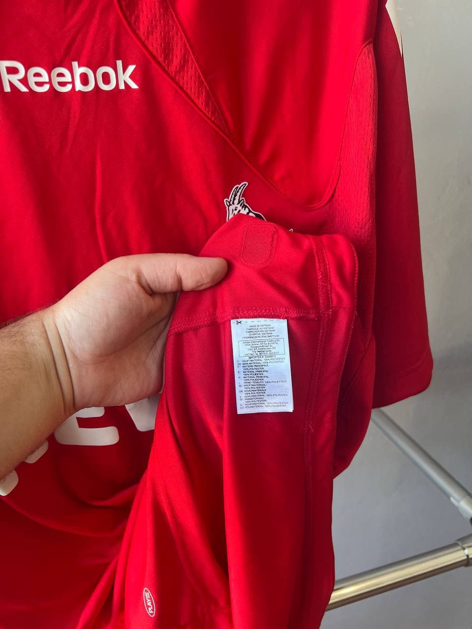 Reebok 2010/12 FC KÖLN HOME SOCCER JERSEY FOOTBALL SHIRT REEBOK XL Size US XL / EU 56 / 4 - 10 Thumbnail