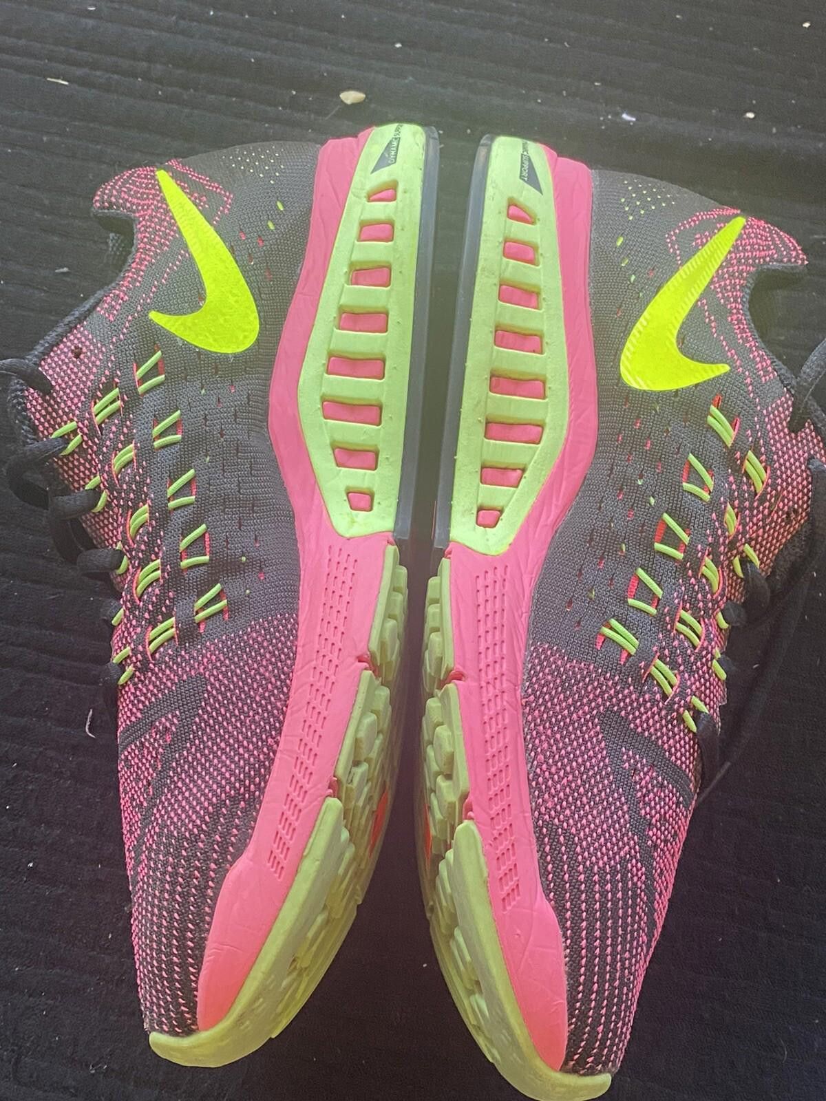 Nike Nike Air Zoom Structure 8 Pink Power Ghost Green Black Volt Size US 8 / IT 38 - 6 Thumbnail