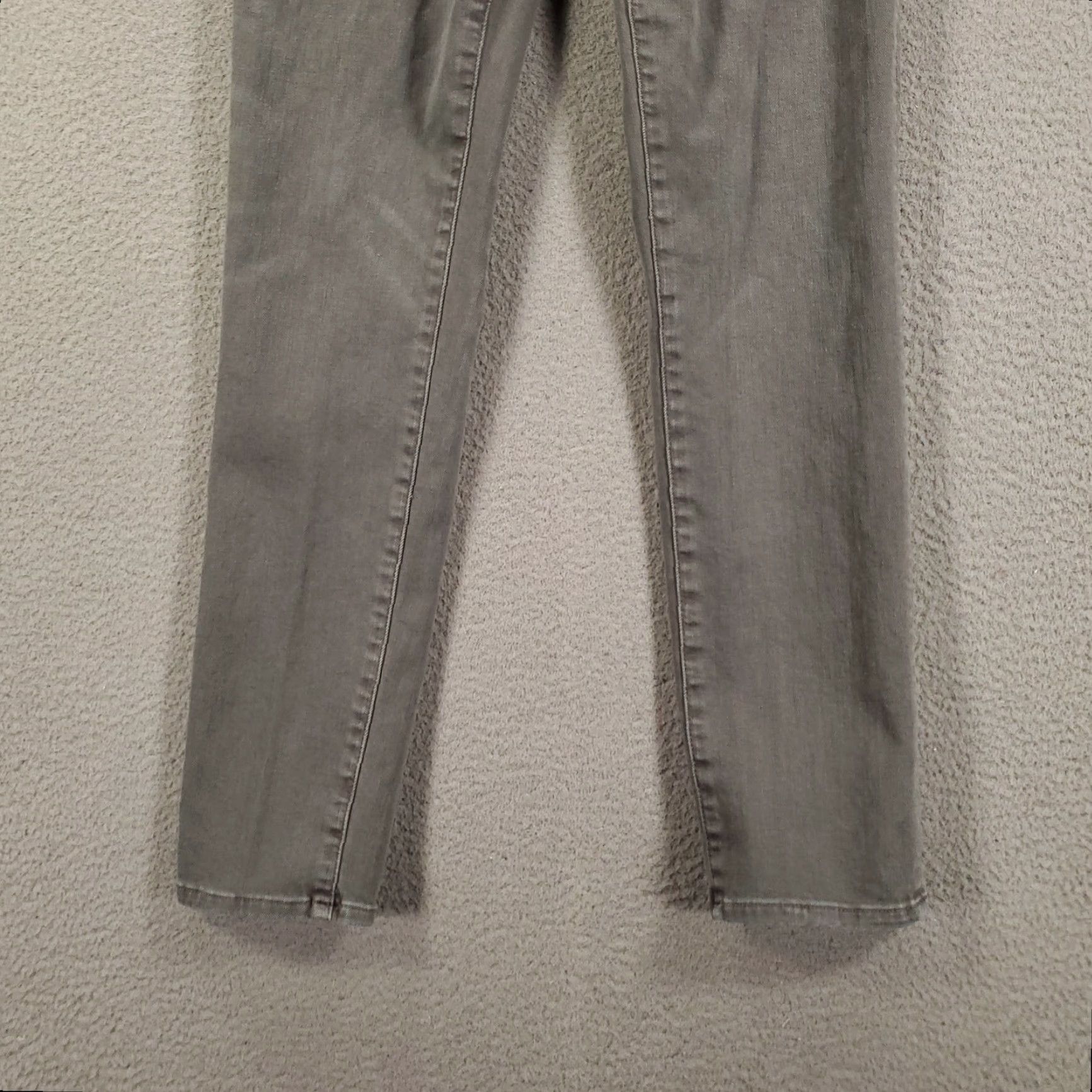 American Eagle Outfitters American Eagle Outfitters Jeans 28x32 Gray Slim Straight 5-Pocket Denim Cotton Blend Stretch Distressed Logo Button Zip AEO Size US 29 - 2 Thumbnail