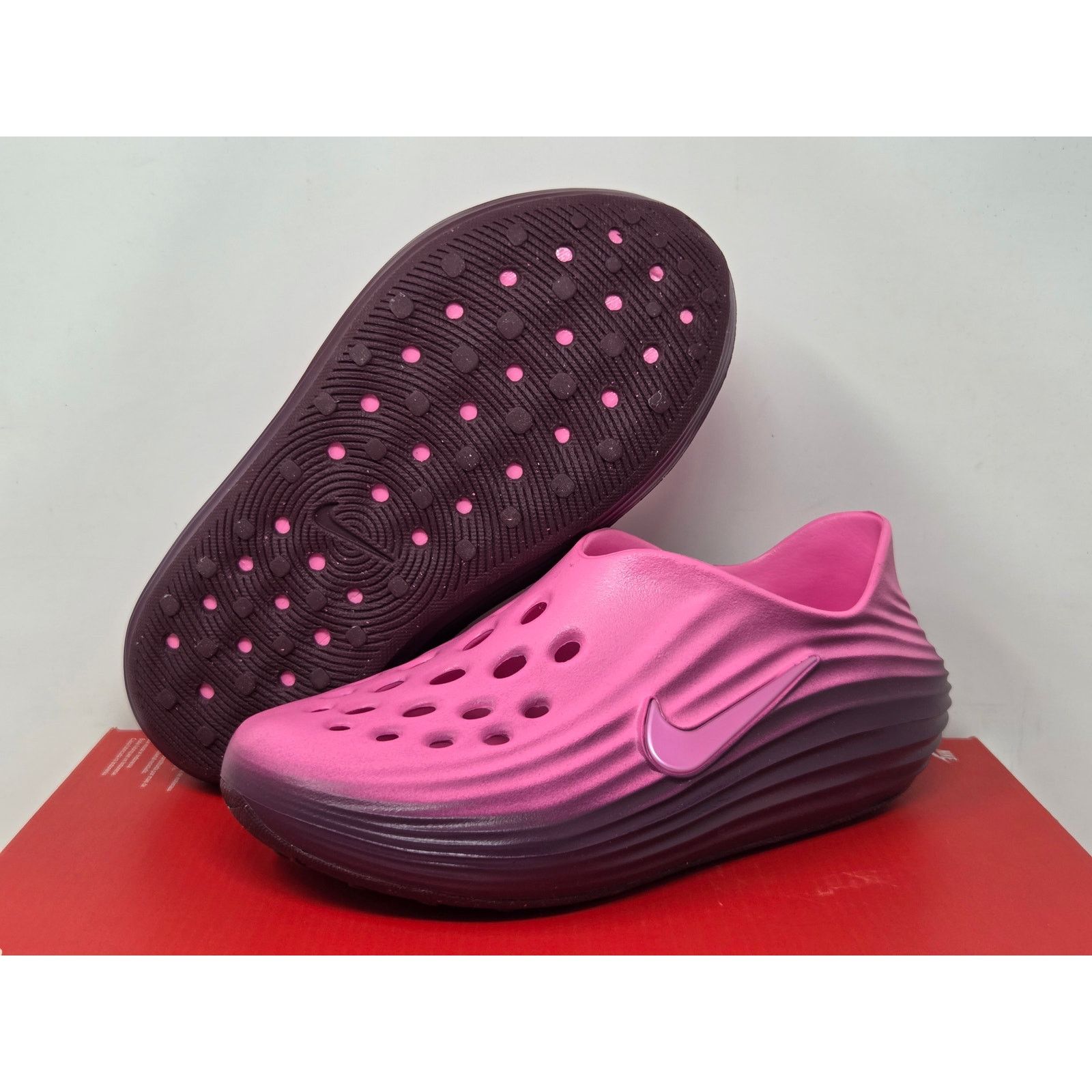 Nike DS Nike ReactX Rejuven8 WMNS PINK SPELL HV5062-603 Size US 6 / EU 39 - 1 Thumbnail