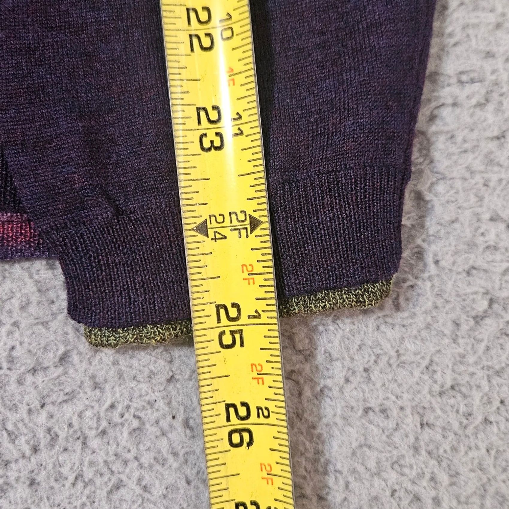 Robert Graham Robert Graham Purple Sweater Men Size M 100% Wool V-Neck Classic Fit Pullover Shirt (adapted as category: Sweater) Size US M / EU 48-50 / 2 - 6 Thumbnail