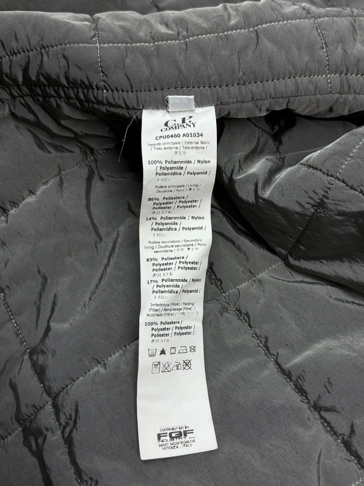 C.P. Company C.P. Company 2 in 1 Padded Helicopter Visor Jacket Size US M / EU 48-50 / 2 - 23 Thumbnail