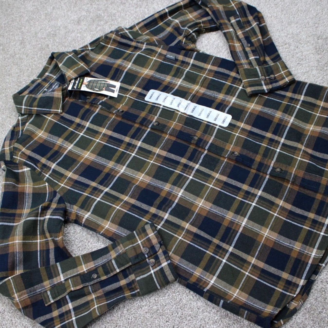 Eddie Bauer Eddie Bauer Flannel Shirt Men Short? No, use Size S: Eddie Bauer Flannel Shirt Green Plaid L/S Button-Up 100% Cotton Adult Small Regular Fits Mens Size US S / EU 44-46 / 1 - 6 Thumbnail