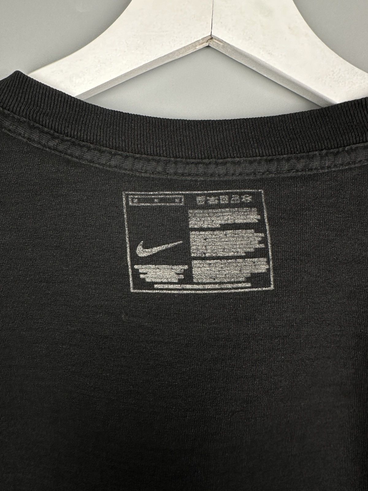 Nike 90s Vintage Nike Las Vegas Center Swoosh Logo T Shirt Tee Size US M / EU 48-50 / 2 - 5 Thumbnail