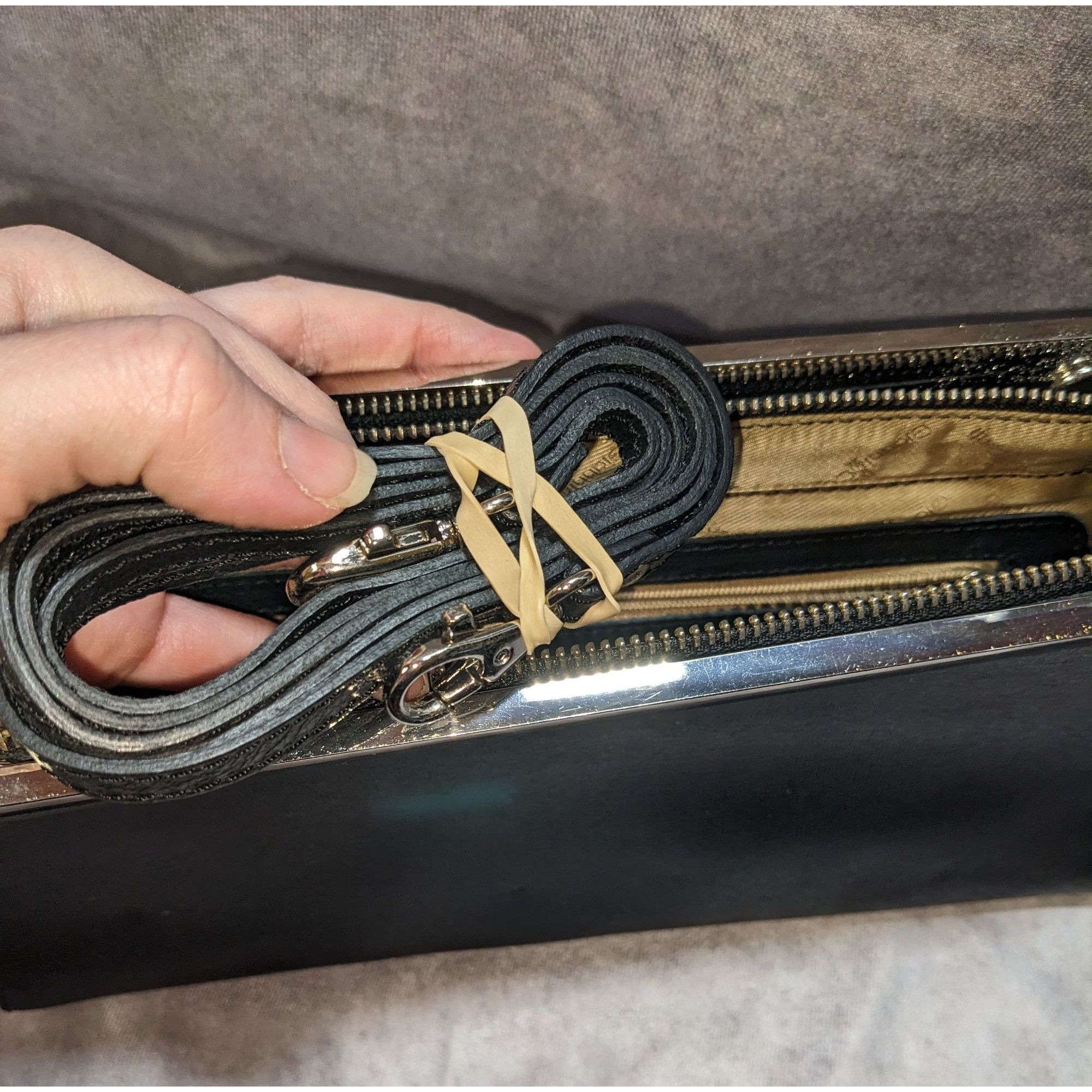 Other Gianni Conti Black Leather Clutch Purse With Silver Accent B Size ONE SIZE - 3 Thumbnail