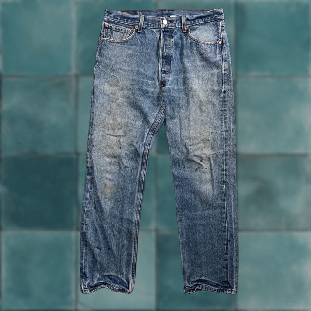 Levi's VINTAGE Levi's 501 Jeans Men Levi's 501 Series 5-Pocket Denim Blue Straight 90s 35x34 35x34 Regular Mens Jeans Size US 35 - 1 Thumbnail