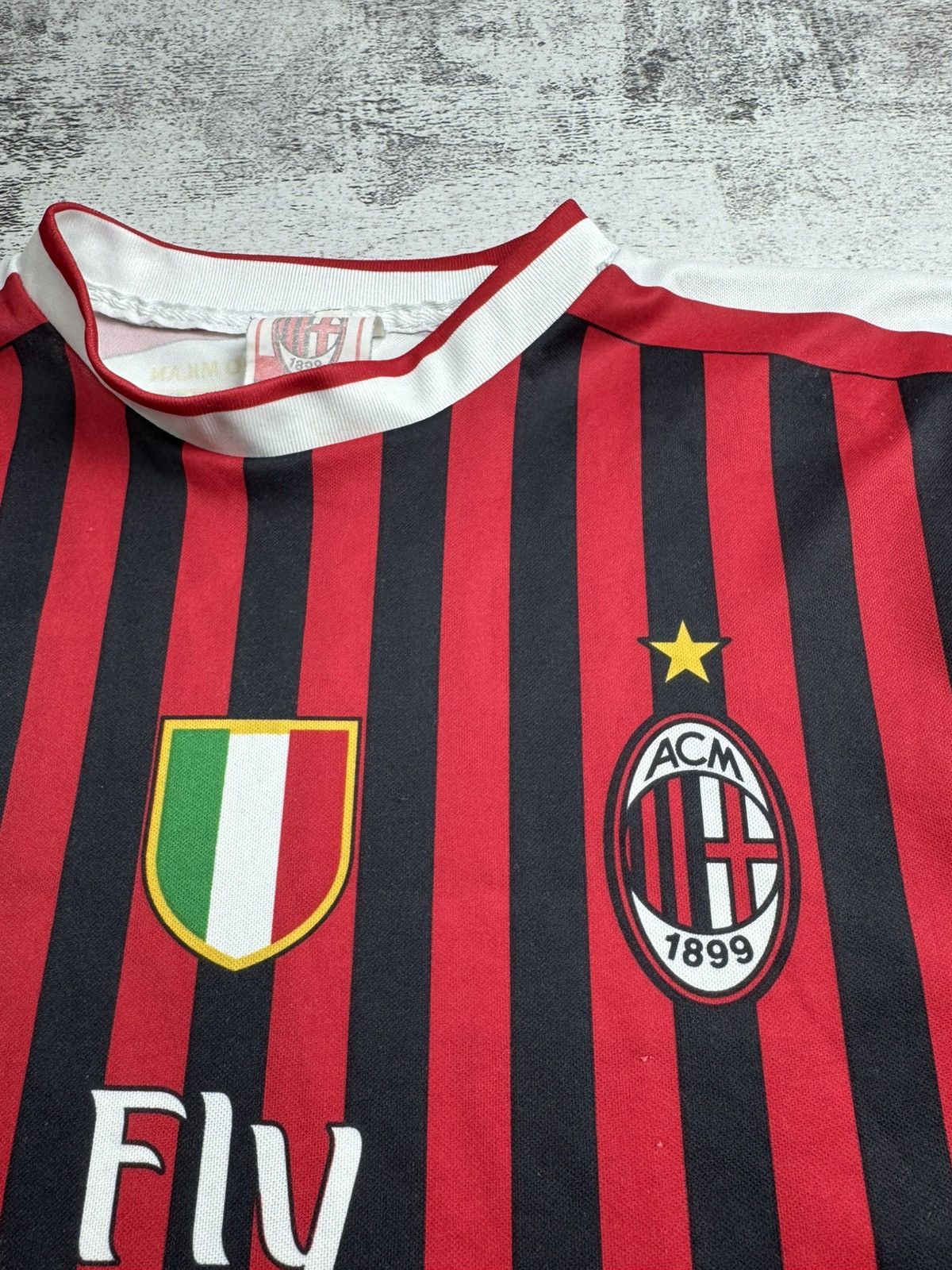 Vintage Milan Vintage Robinho Retro 2011 2012 Football Shirt Soccer Jersey T Shirt Tee Size US S / EU 44-46 / 1 - 10 Thumbnail