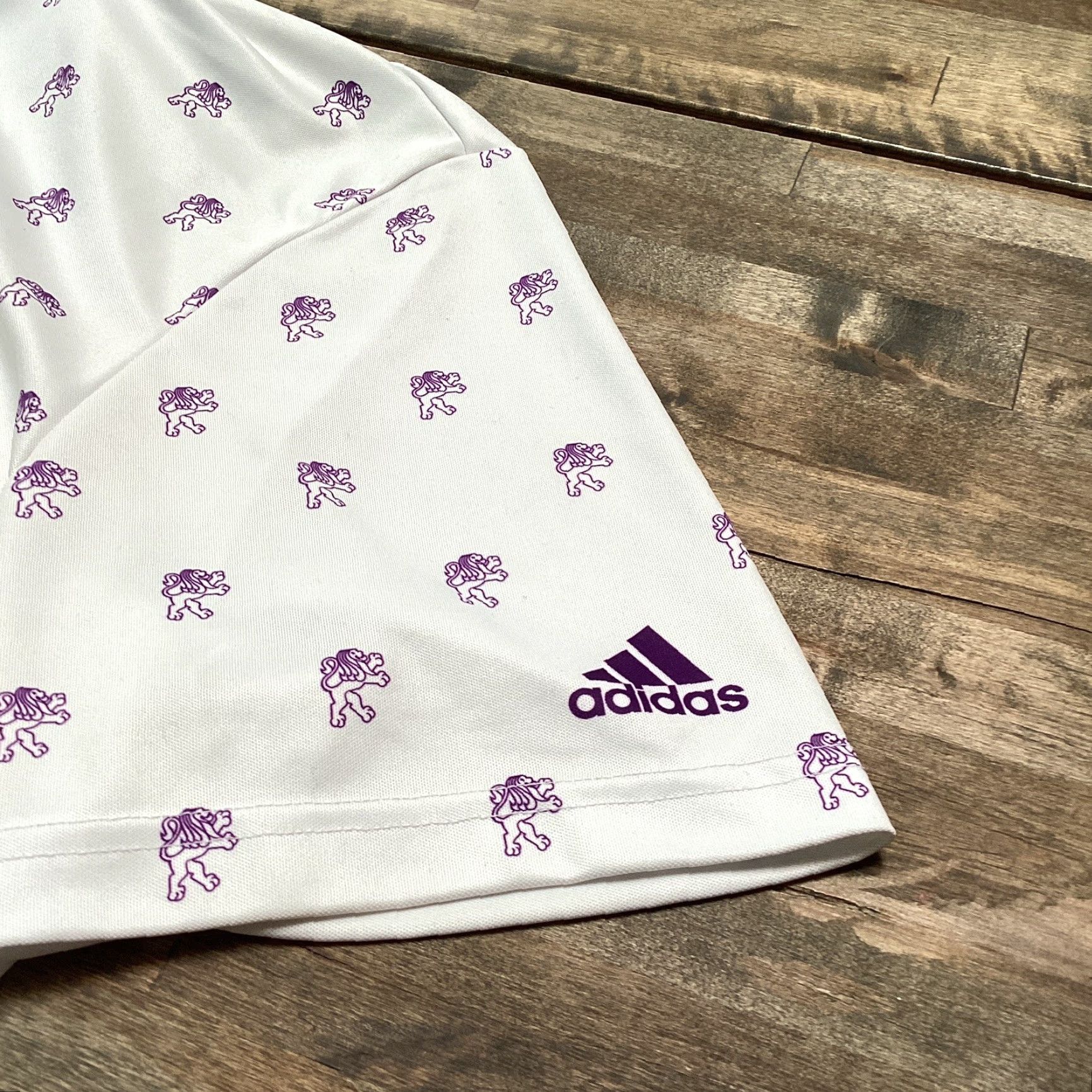 Adidas Adidas Polo Shirt Men’s XL White Purple Lion Print Short Sleeve Primegreen Golf Shirt Mens XL Size US XL / EU 56 / 4 - 6 Thumbnail
