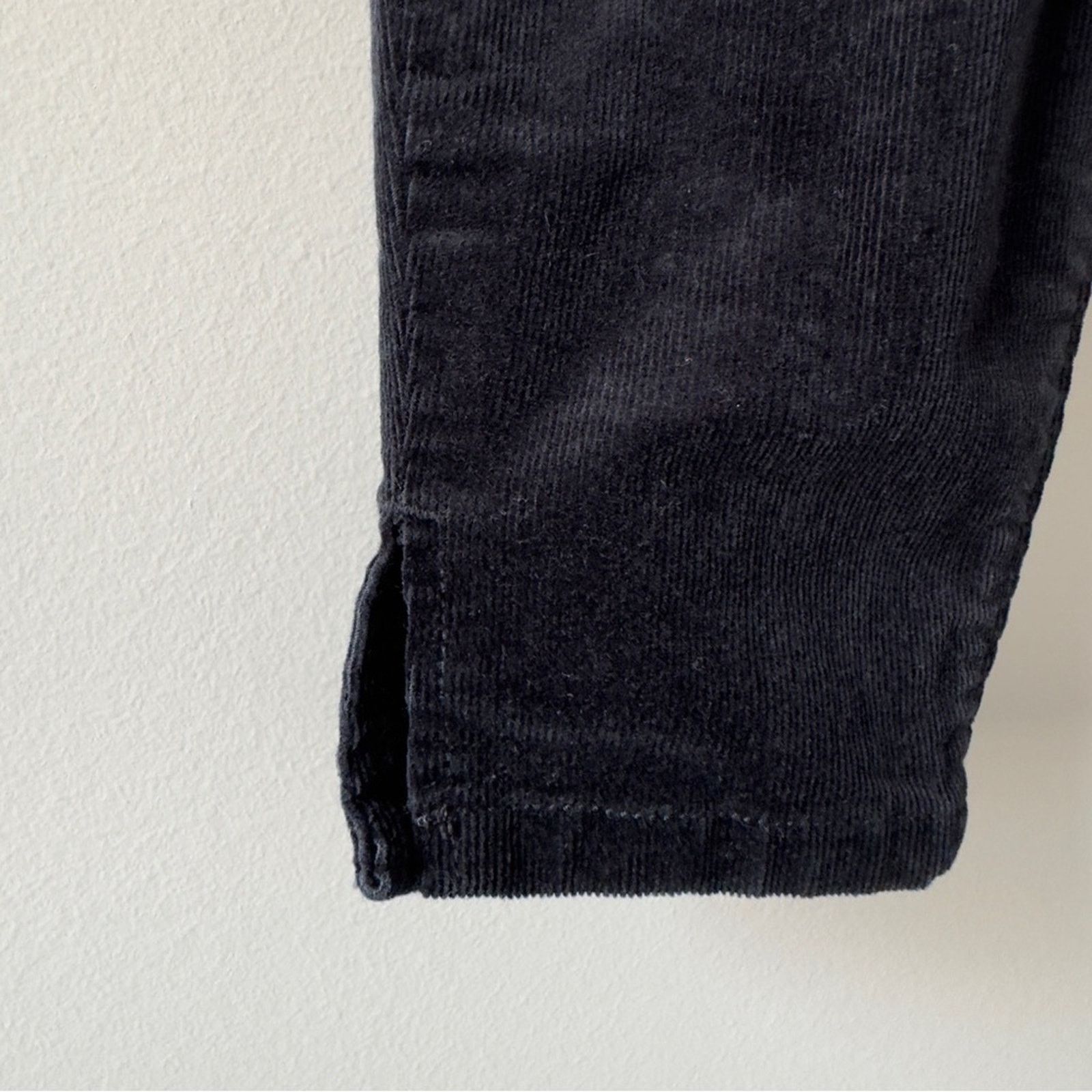 Vineyard Vines Vineyard Vines Corduroy Pants pockets slit hem zip button 4 Size 27" / US 4 / IT 40 - 4 Thumbnail