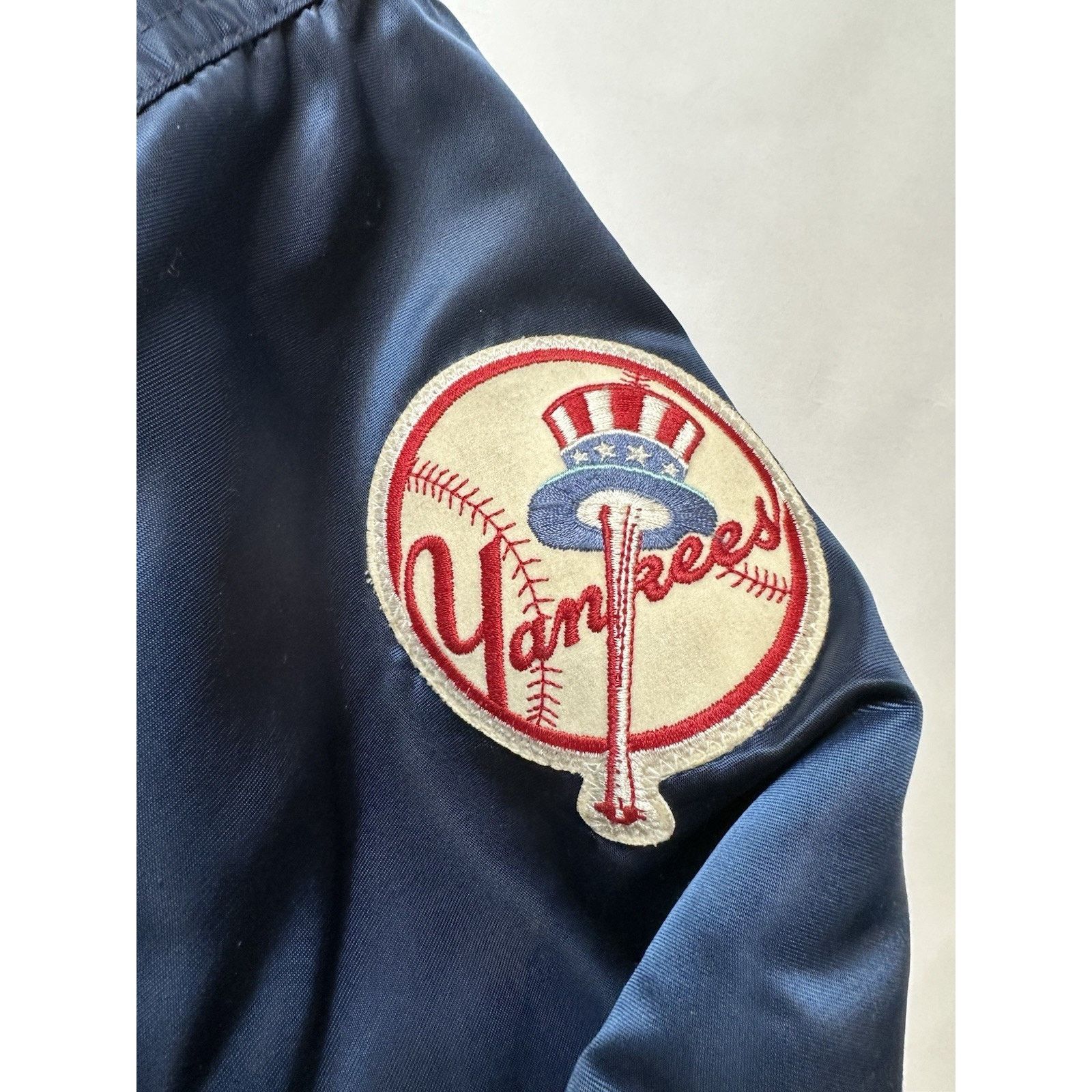 Starter VINTAGE 80s New York Yankees STARTER Satin Jacket XL Bomber Size US XL / EU 56 / 4 - 17 Thumbnail