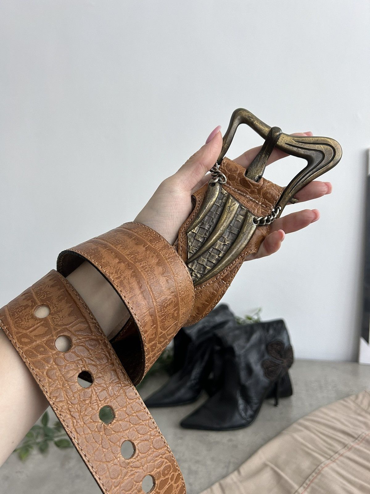 Vintage Leather Gorgeous Belt Y2K Size ONE SIZE - 2 Thumbnail