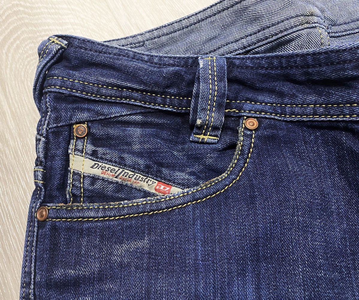 Diesel Women’s Diesel Slammer Washed Torn Distressed Denim Jeans Size 28" / US 6 / IT 42 - 12 Thumbnail