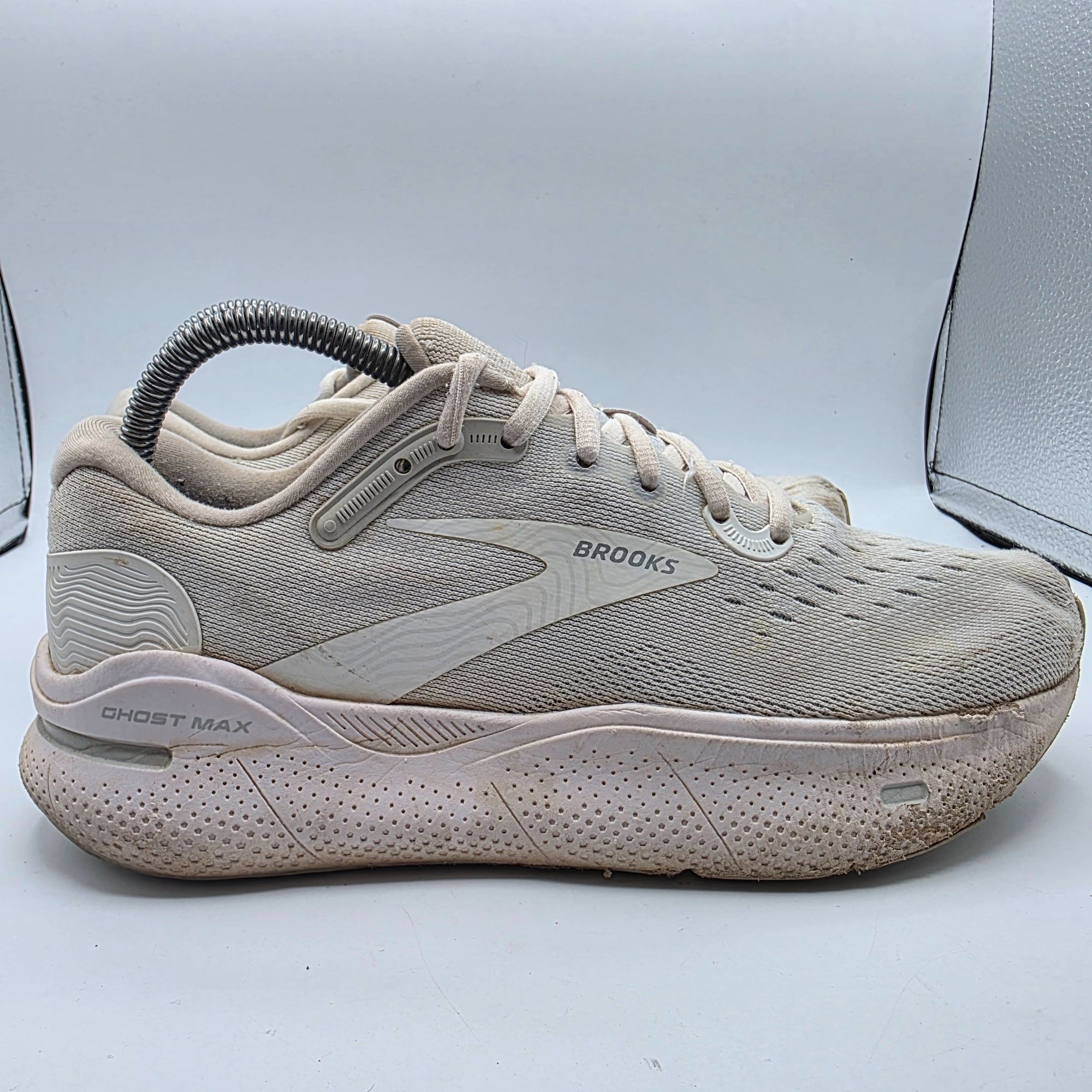 Brooks Brooks Ghost Max Womens Size 7.5 Wide White Athletic Shoes R Size US 7.5 / IT 37.5 - 12 Thumbnail